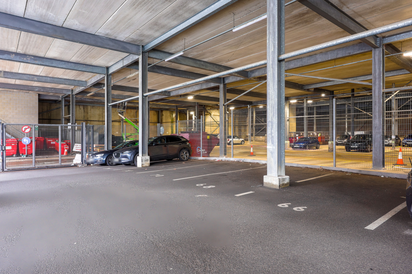 Modern City Centre Flat • Balcony • Free Parking • Fast WiFi • Self-Check-In in 50 Mortimer Square Flat 66 - Property image 19 - VivreStays