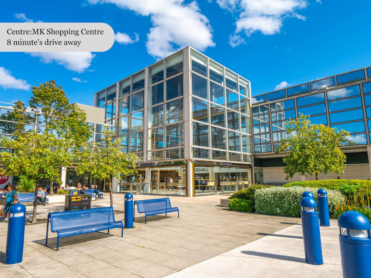 Elegant 2-Bedroom Apartment • Near the High Street • Balcony • Free Parking • Sky TV in 7 Princes Way - Property image 34 - VivreStays