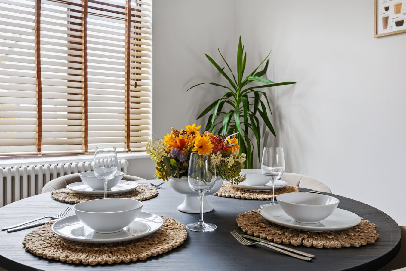 Meadow House • Detached • Driveway Parking • Nr Taplow Station w/ Direct Trains to Central London • Spacious Garden • Fast WiFi • Self-Check-In in 6 Meadow Way, Dorney Reach, Maidenhead SL6 0DR, UK - Property image 22 - VivreStays