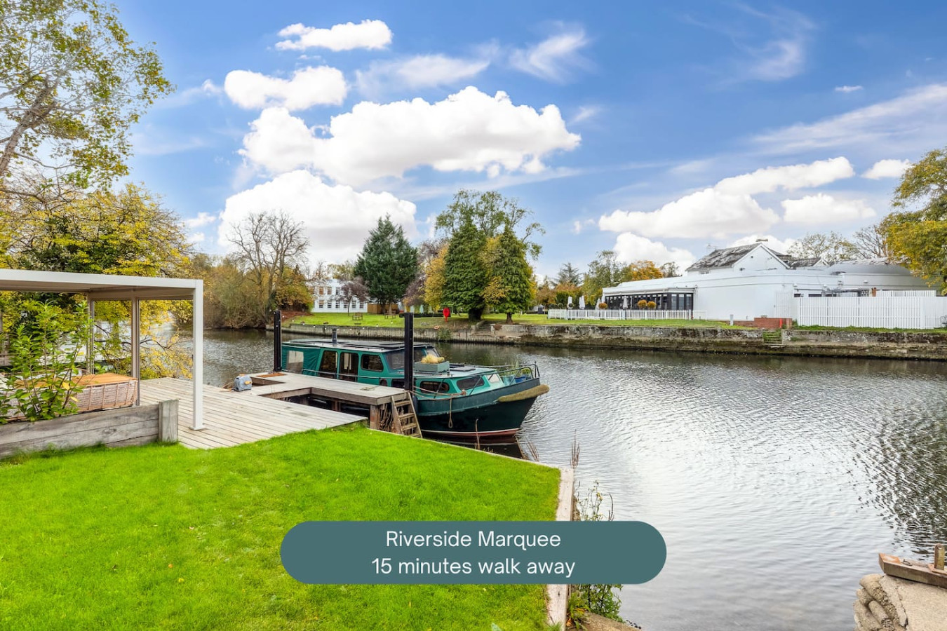 Meadow House • Detached • Driveway Parking • Nr Taplow Station w/ Direct Trains to Central London • Spacious Garden • Fast WiFi • Self-Check-In in 6 Meadow Way, Dorney Reach, Maidenhead SL6 0DR, UK - Property image 39 - VivreStays