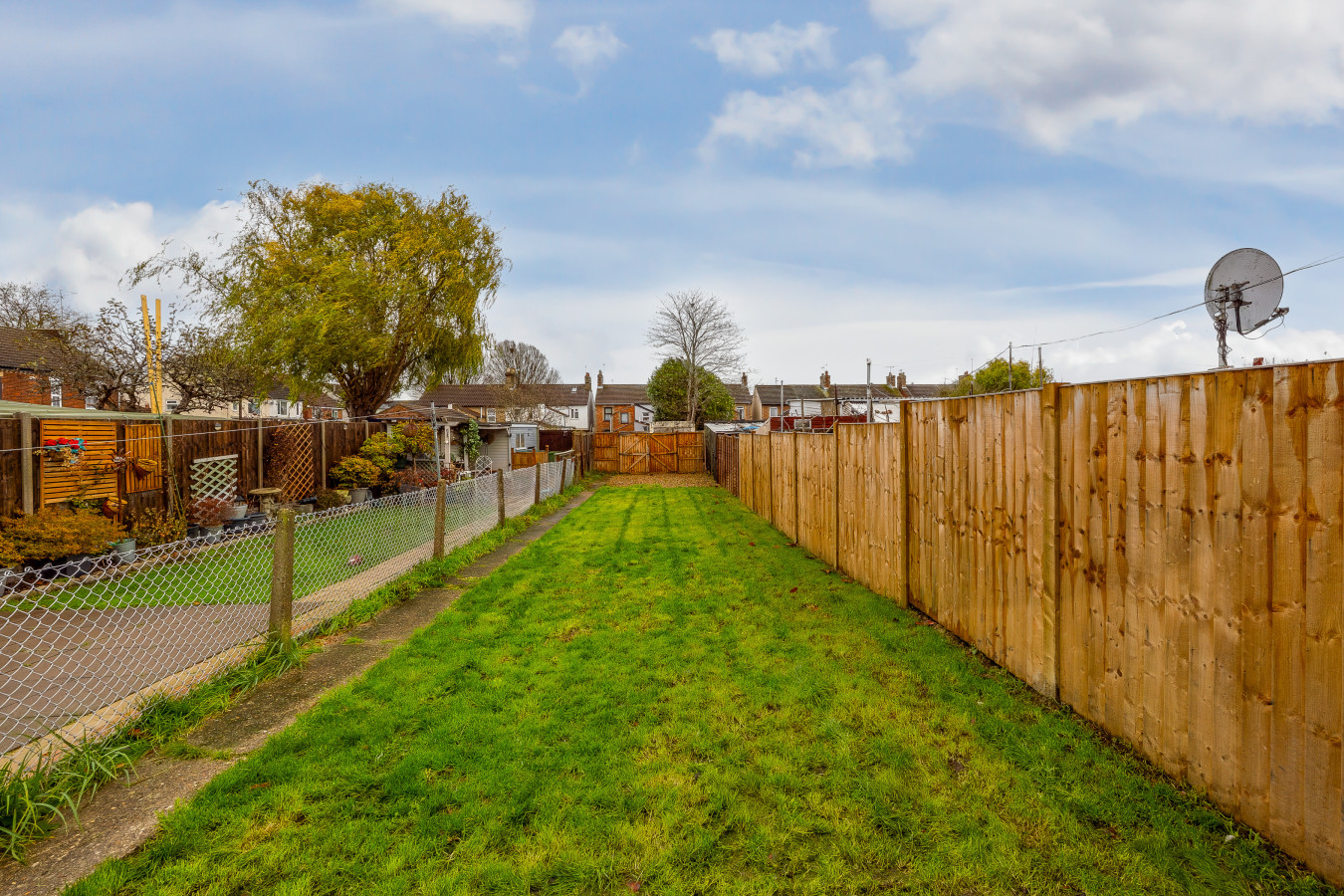 Contemporary House • Near the High Street • Free Parking • Fast WiFi • Smart TV in 30 Albert Street - Property image 23 - VivreStays