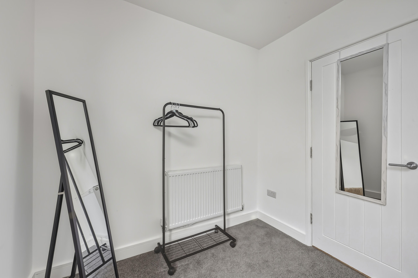 Contemporary House • Near the High Street • Free Parking • Fast WiFi • Smart TV in 30 Albert Street - Property image 16 - VivreStays