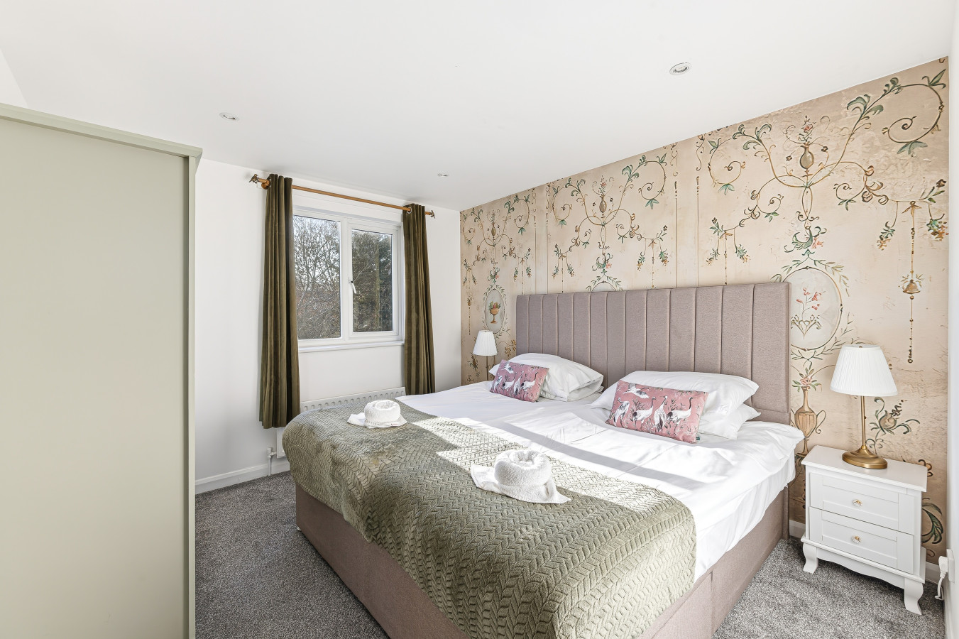 Keaton House • Detached • Driveway Parking • Spacious Garden • Fast WiFi in 3 Keaton Close - Property image 18 - VivreStays