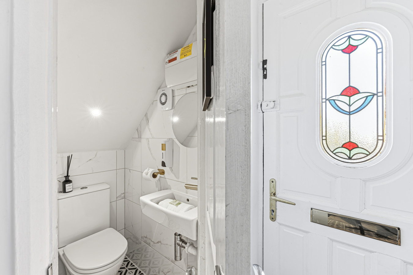 Keaton House • Detached • Driveway Parking • Spacious Garden • Fast WiFi in 3 Keaton Close - Property image 22 - VivreStays