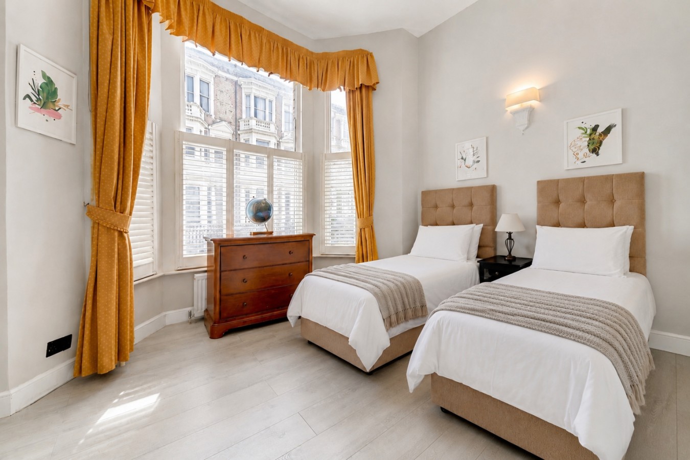 Charming West Kensington Apartment • Fast Wifi • Self-Check-In in 2, 6 Perham Road - Property image 2 - VivreStays