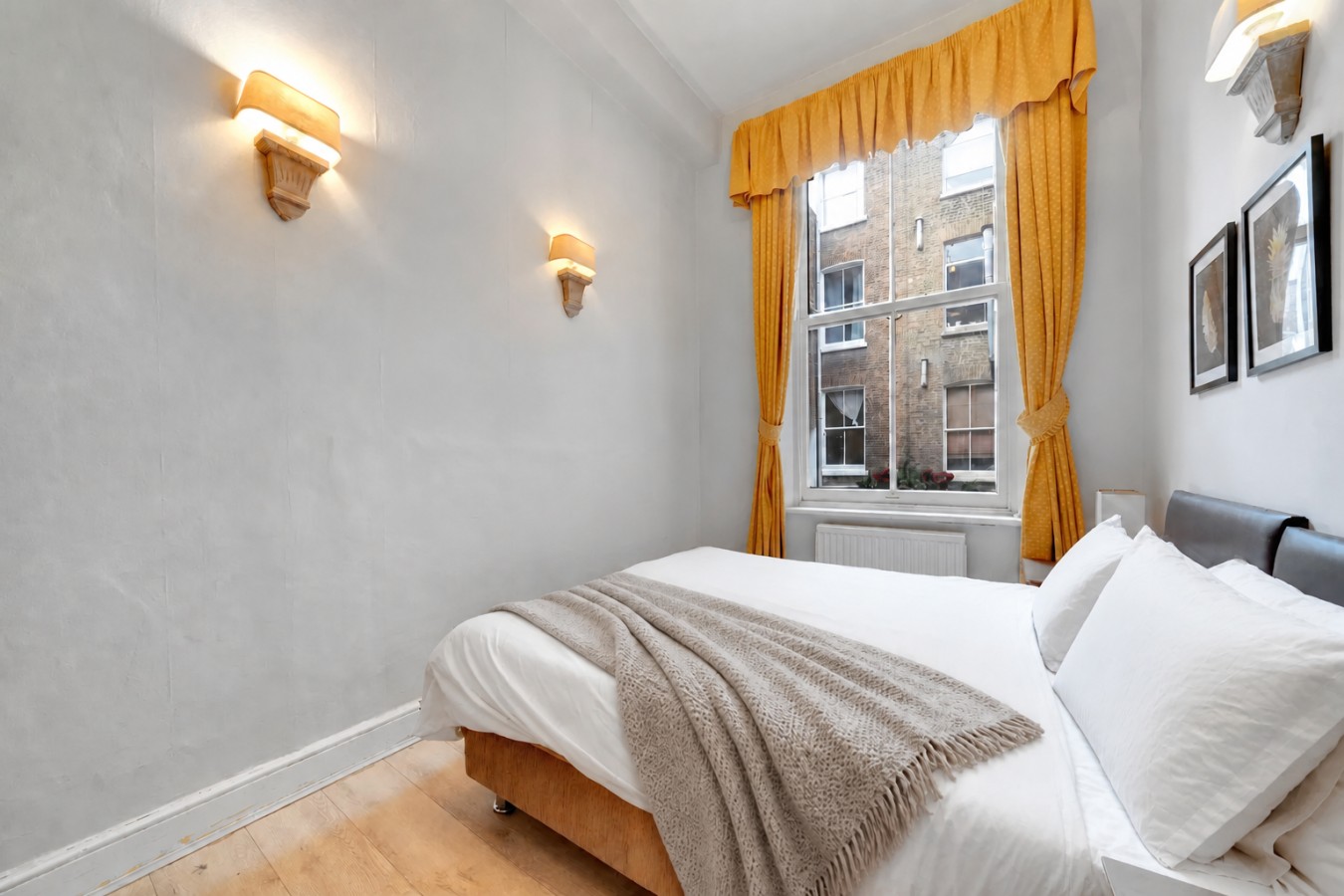Charming West Kensington Apartment • Fast Wifi • Self-Check-In in 2, 6 Perham Road - Property image 9 - VivreStays