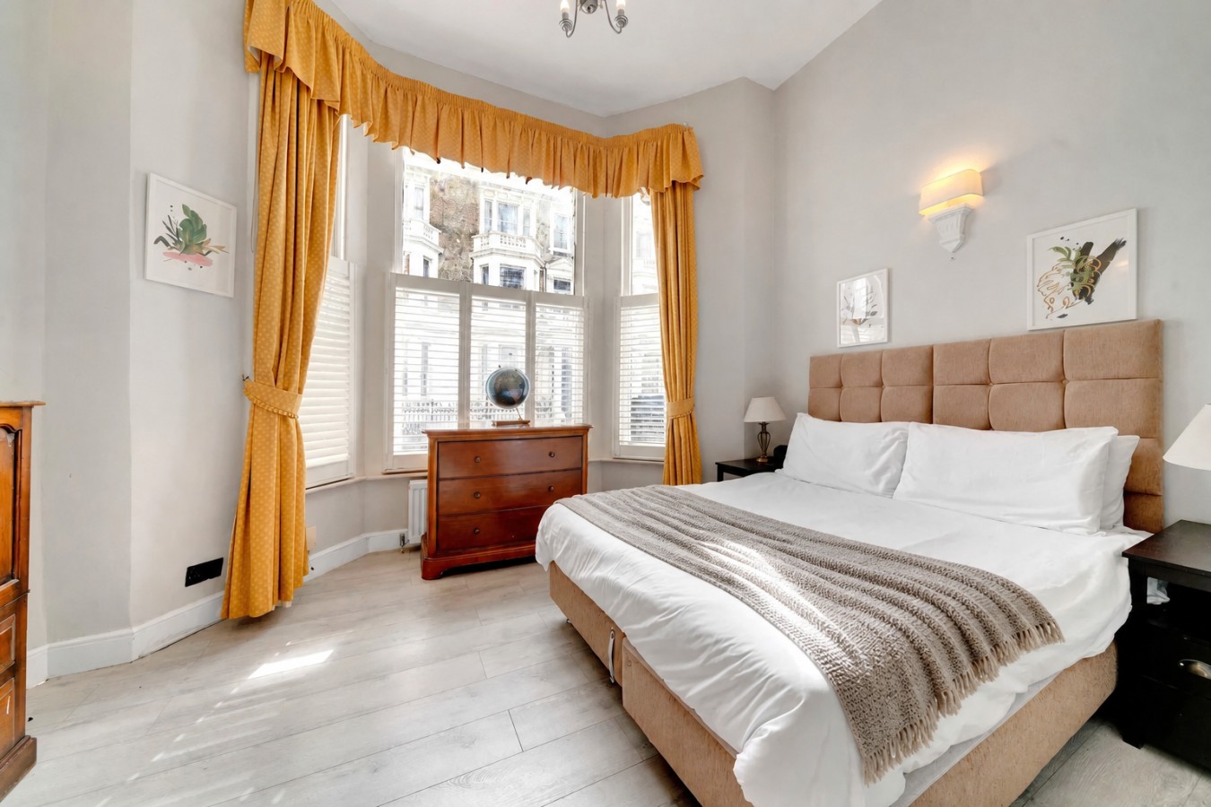 Charming West Kensington Apartment • Fast Wifi • Self-Check-In in 2, 6 Perham Road - Property image 3 - VivreStays