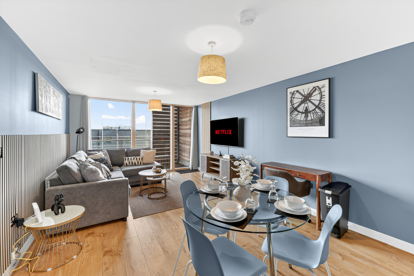 Amethyst Apartment @ The Vizion • City Centre • Secure Parking • Super-Fast WiFi • Yoko Property in Amethyst House, 602 South Fifth Street - Property image 2 - VivreStays