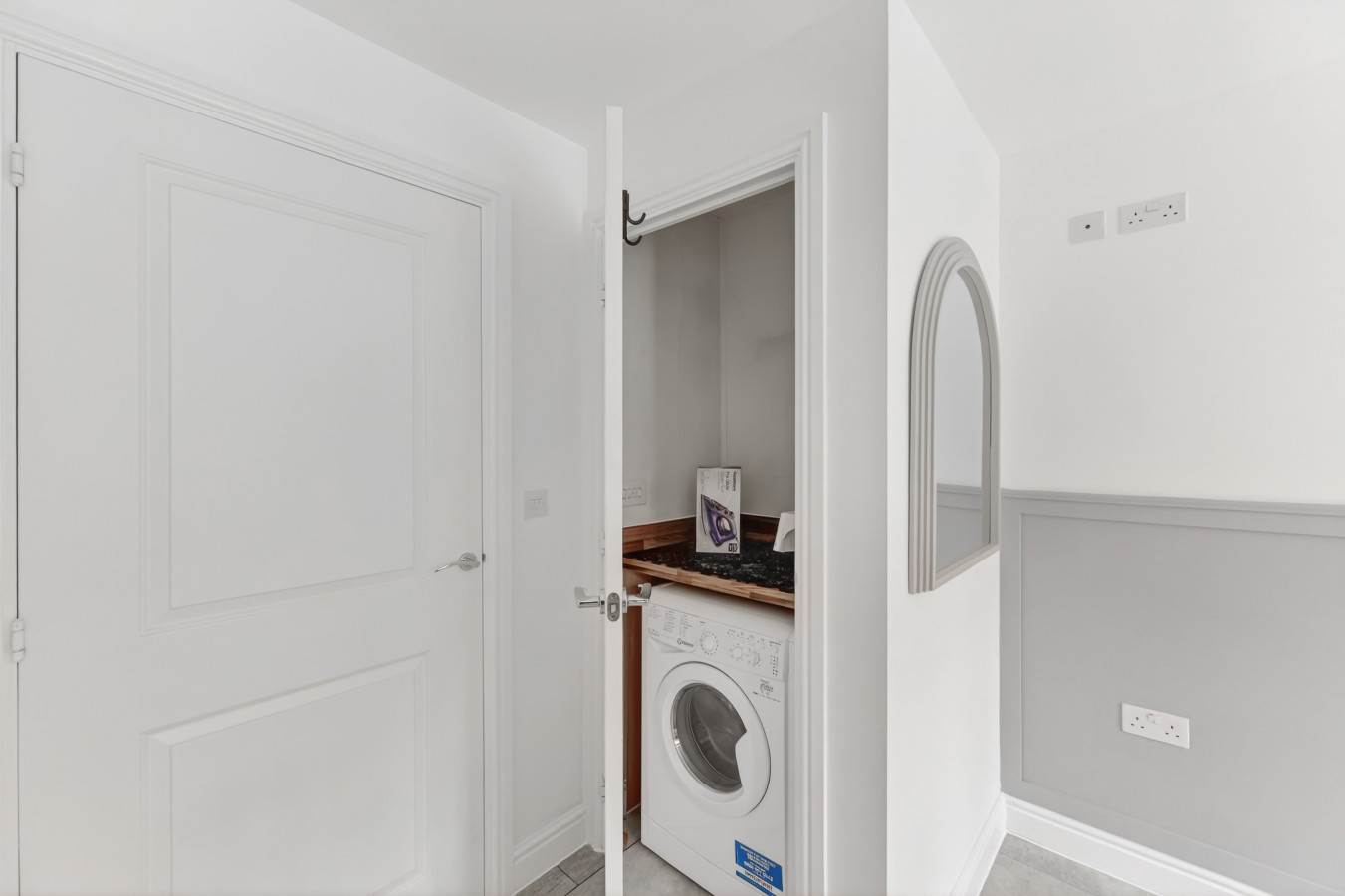Detached House • Sleeps 7 • Driveway Parking • Fast Wifi • Self-Check-In in Roman View - Property image 30 - VivreStays