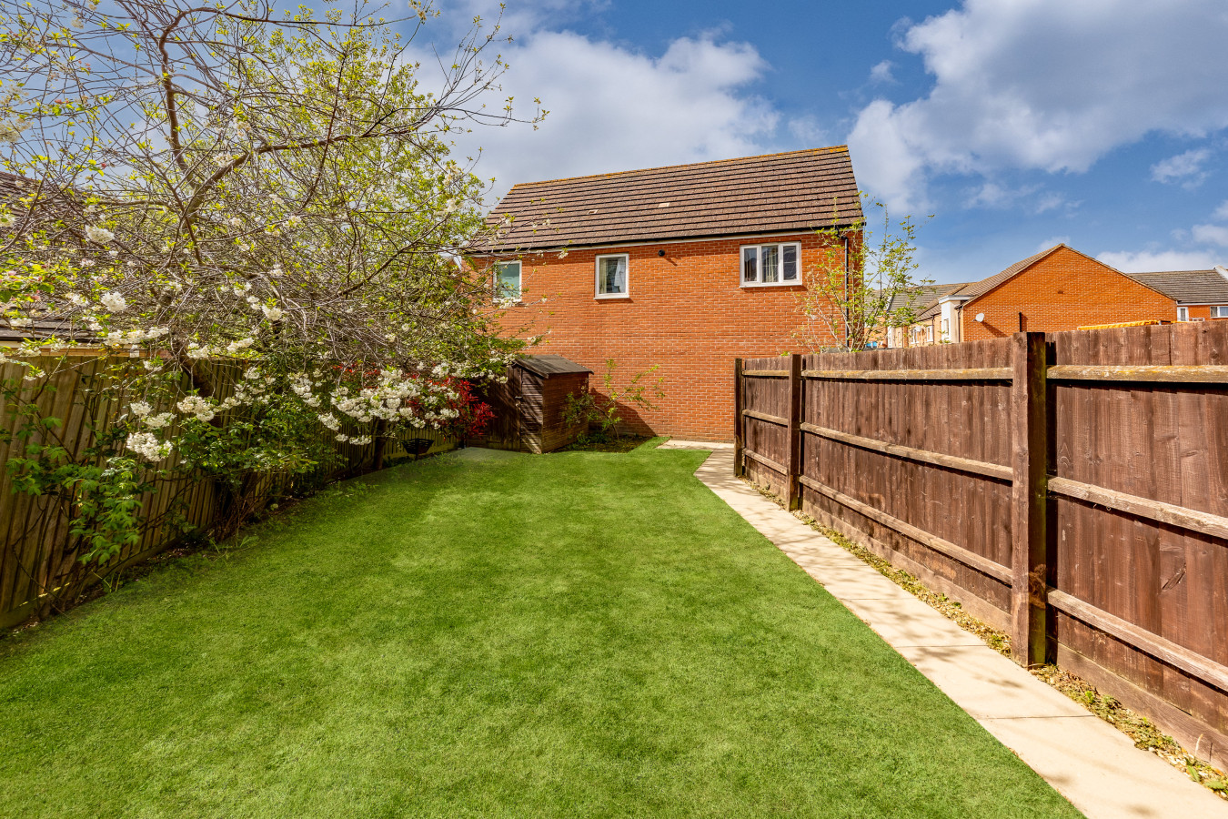 Stylish House • Excellent Location • Free Parking • Super-Fast WiFi • Smart TVs • Garden • Self-Check-In in 131 Warwick Avenue - Property image 25 - VivreStays