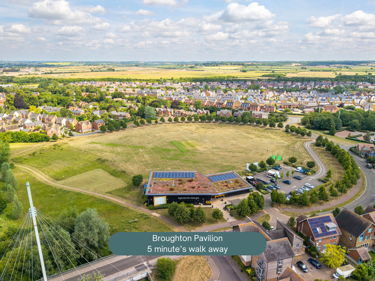 Stylish House • Excellent Location • Free Parking • Super-Fast WiFi • Smart TVs • Garden • Self-Check-In in 131 Warwick Avenue - Property image 33 - VivreStays