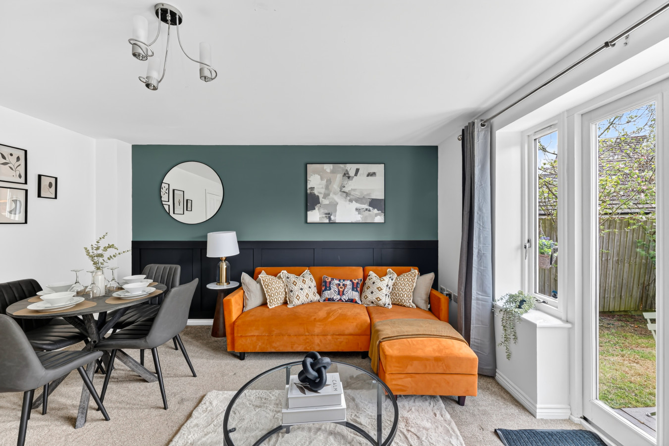 Stylish House • Excellent Location • Free Parking • Super-Fast WiFi • Smart TVs • Garden • Self-Check-In in 131 Warwick Avenue - Property image 14 - VivreStays