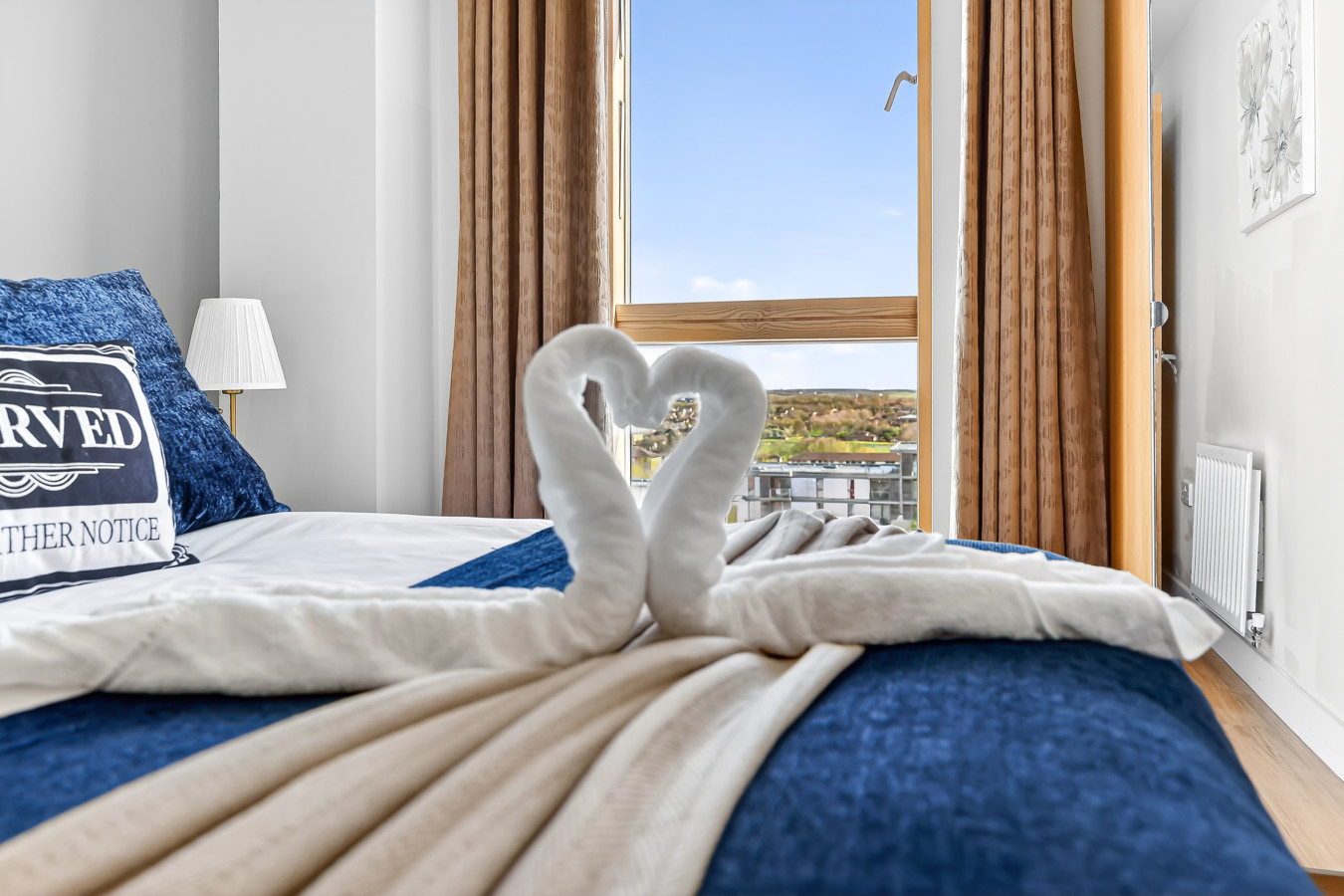 3-Bedroom Apartment @ The Vizion • Beautiful Views • Communal Garden • Free Parking in Garnet House, 11 Merrivale Mews 66 - Property image 11 - VivreStays