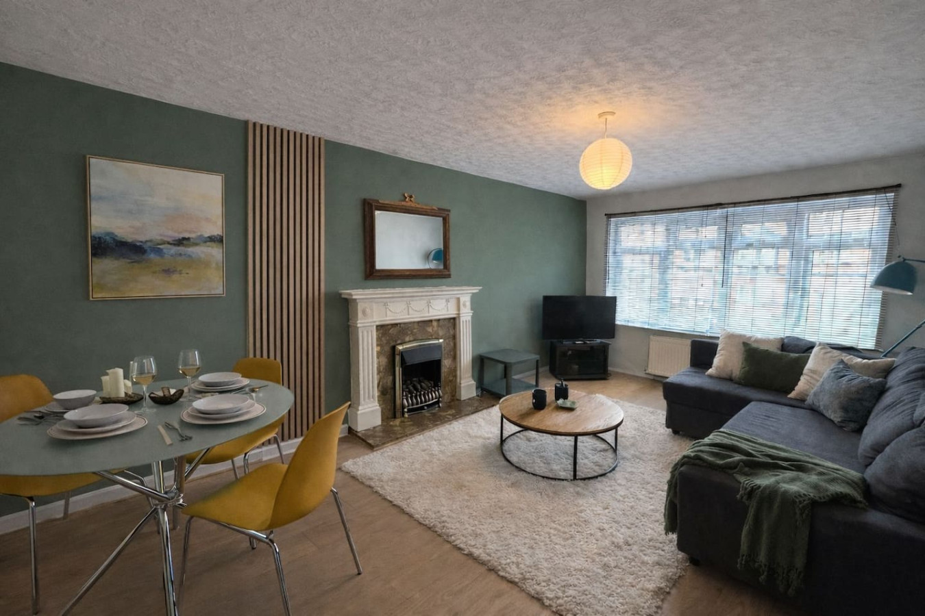 Charming Flat • Great Location • Free Parking • Fast WiFi • Self-Check-In in Alexandra Street Flat 4, Tremadoc Court - Property image 6 - VivreStays