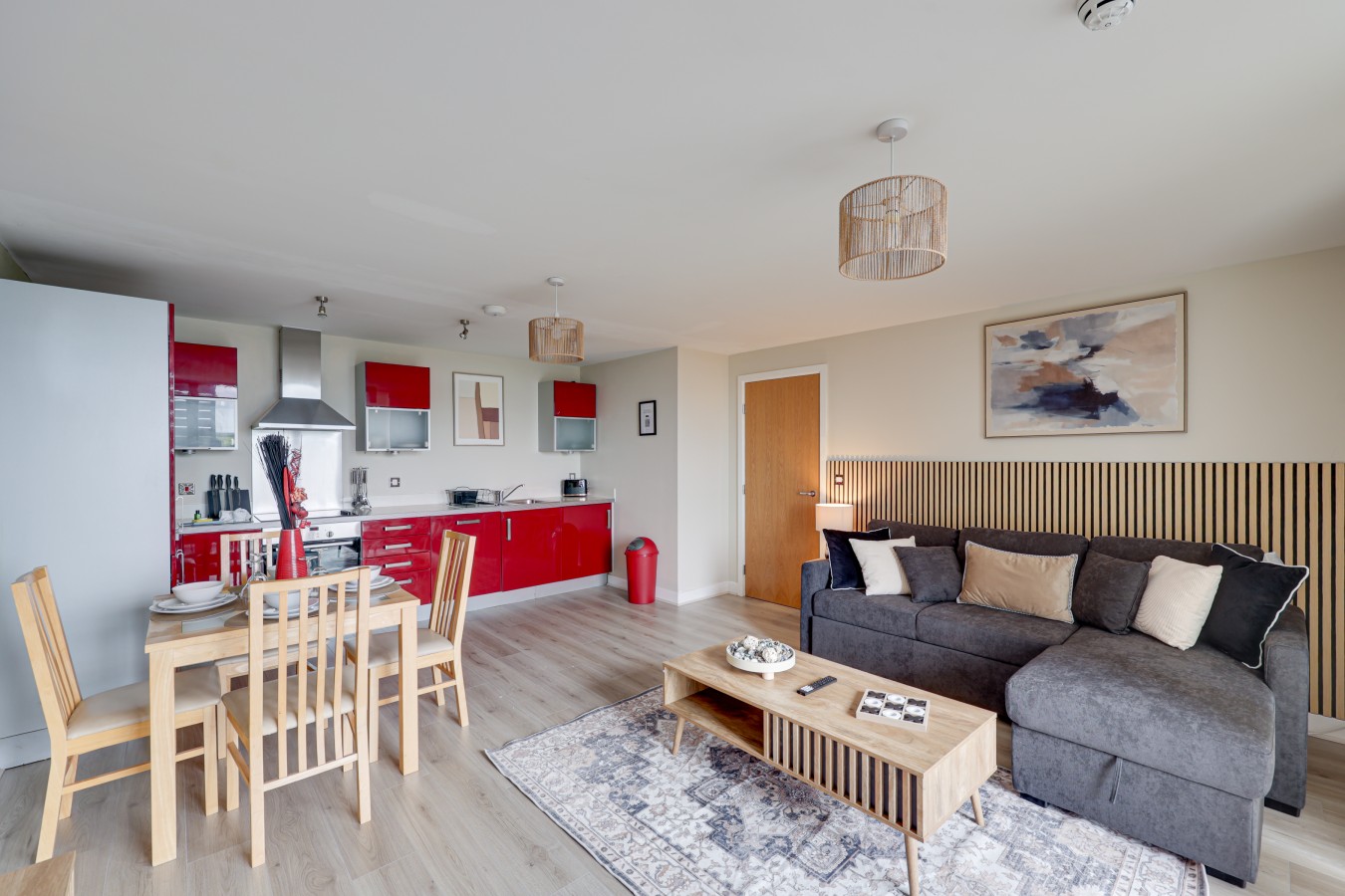 Elegant Apartment @ The Vizion • City Centre • Balcony • Parking • Super-Fast WiFi in South Row Flat 74 - Property image 11 - VivreStays
