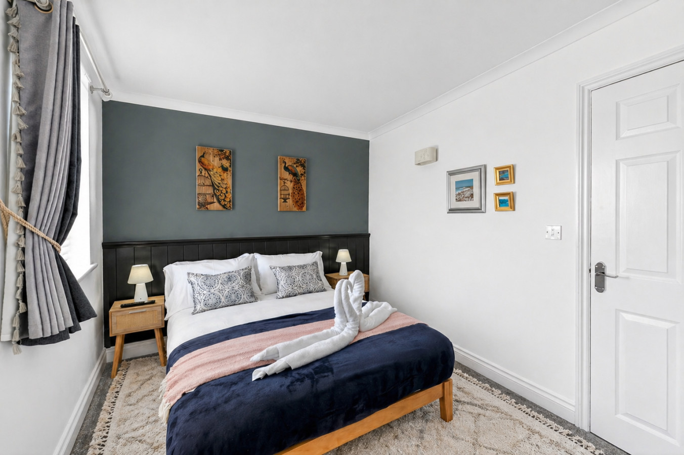 Boutique Bungalow • Close to City Centre • Driveway Parking • Garden • Fast Wifi • Smart TVs in 11A Fury Court - Property image 4 - VivreStays