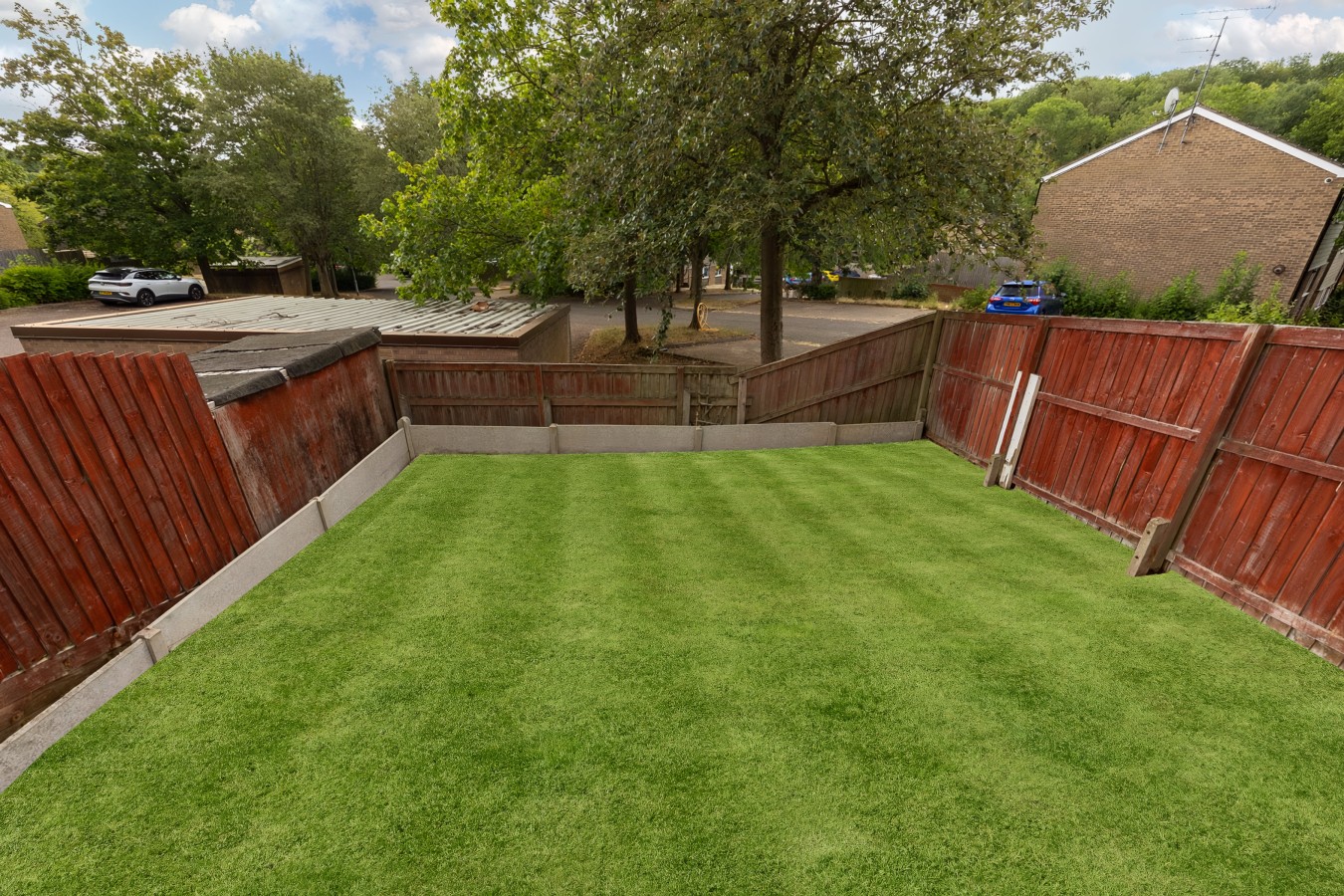 Stylish House • Sleeps 5 • Free Parking • Fast Wifi • Self-Check-In in 1 Arbour View Court - Property image 26 - VivreStays