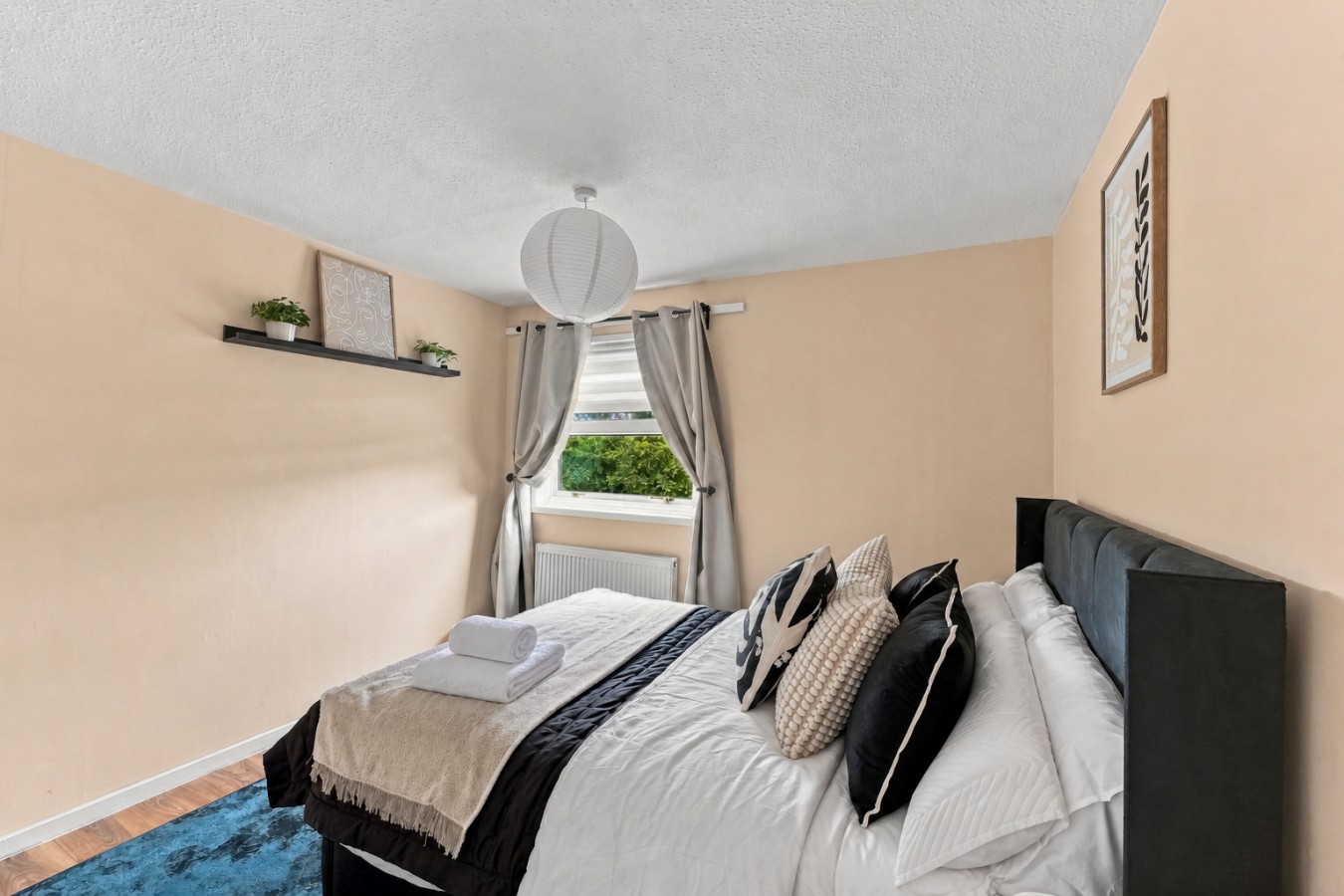 Stylish House • Sleeps 5 • Free Parking • Fast Wifi • Self-Check-In in 1 Arbour View Court - Property image 10 - VivreStays