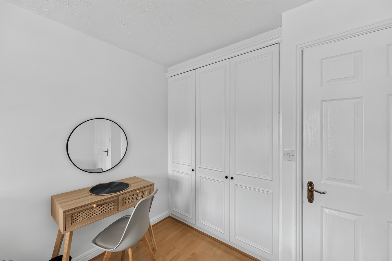 The Wiltshire • Detached 5BR House • Driveway Parking • Work Space • Smart TVs • Fast Wifi in 28 Wiltshire Way - Property image 10 - VivreStays