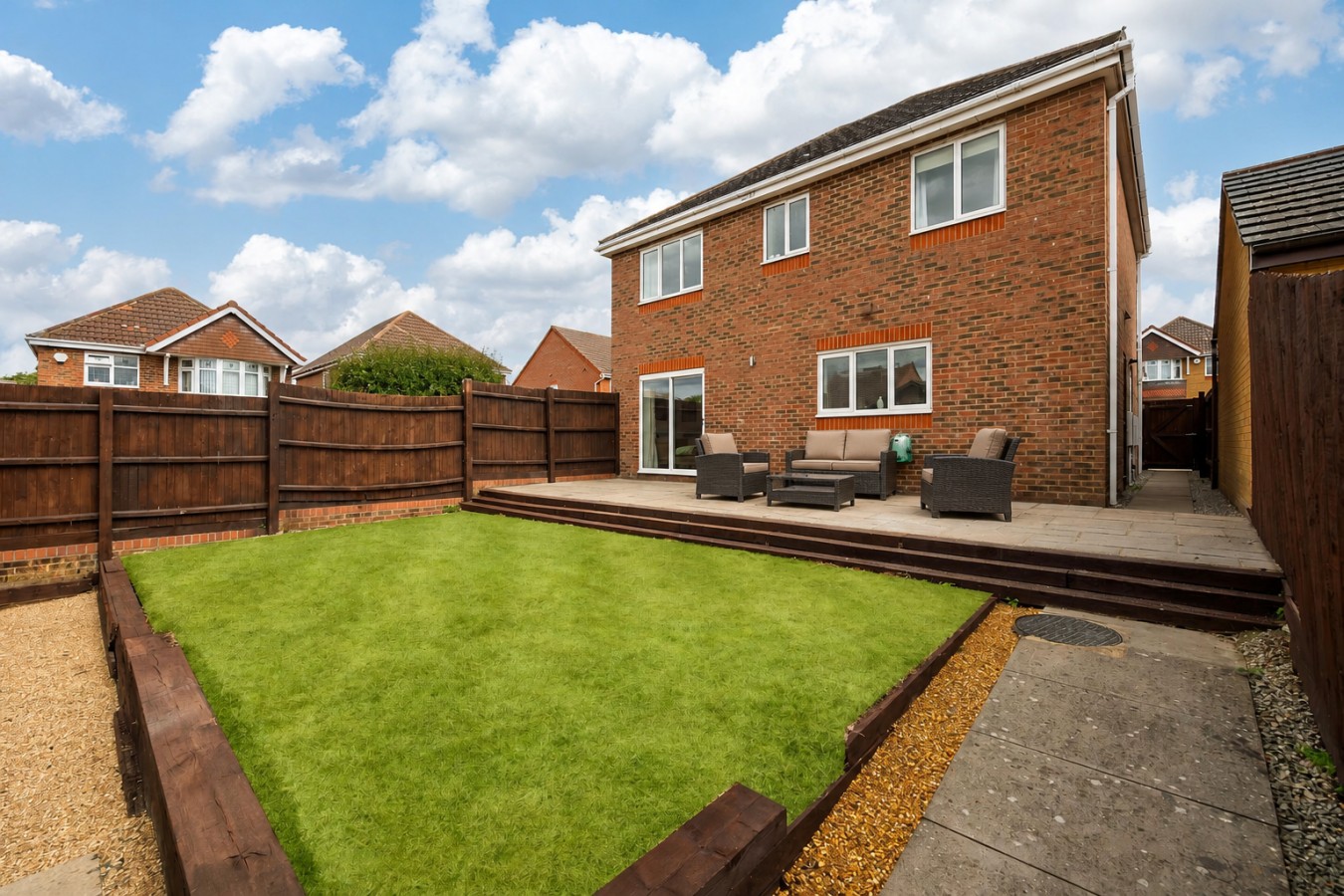 The Wiltshire • Detached 5BR House • Driveway Parking • Work Space • Smart TVs • Fast Wifi in 28 Wiltshire Way - Property image 40 - VivreStays