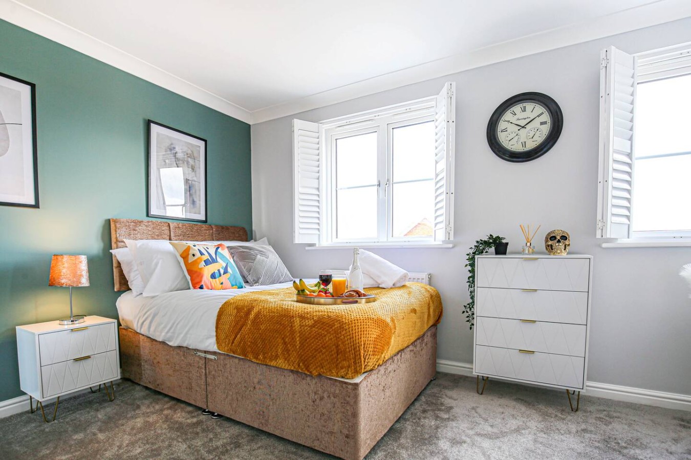 Redwald House • Driveway Parking • Sky TV • Work Desk • Fast Wifi • Garden in 23 Redwald Close - Property image 22 - VivreStays