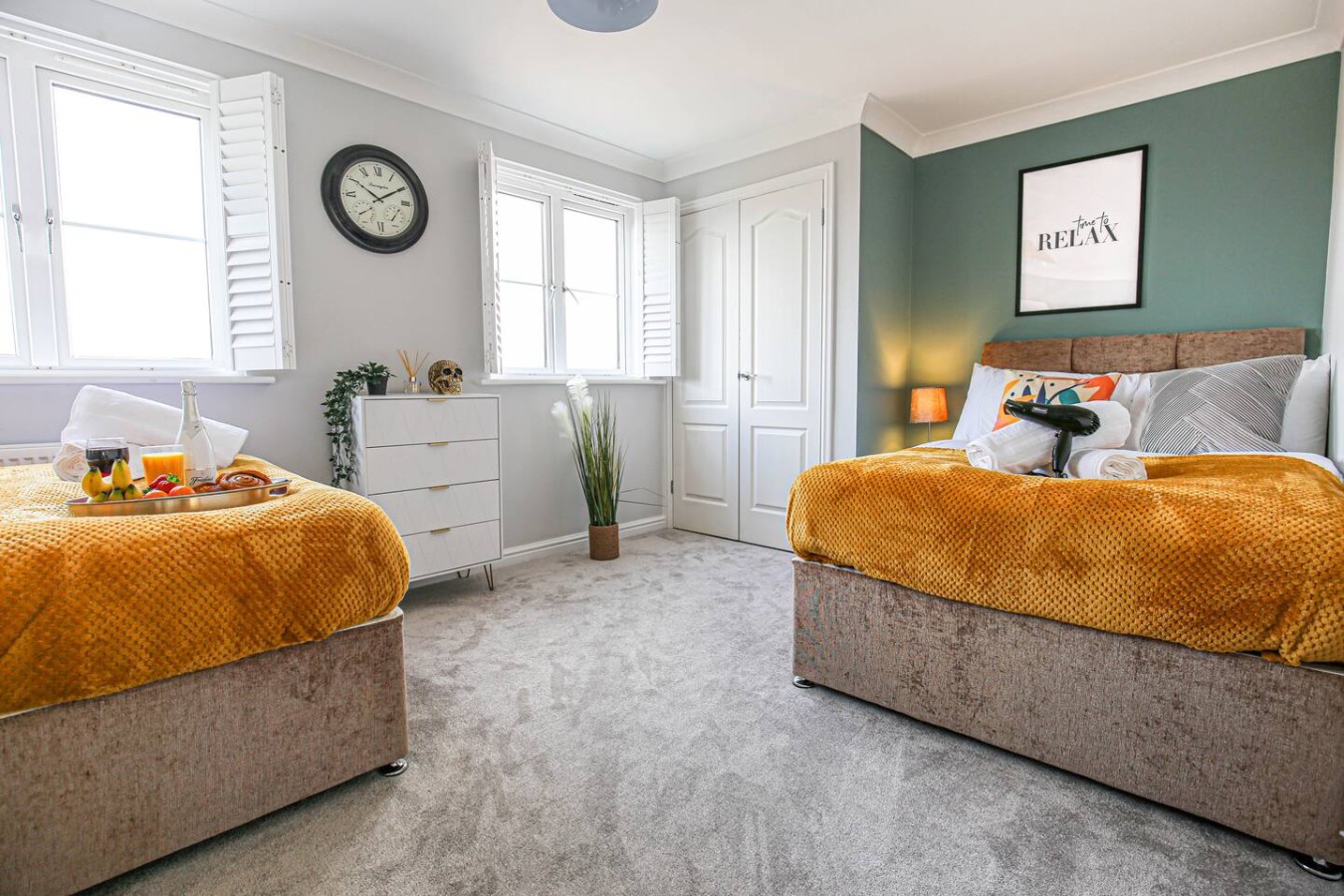 Redwald House • Driveway Parking • Sky TV • Work Desk • Fast Wifi • Garden in 23 Redwald Close - Property image 21 - VivreStays