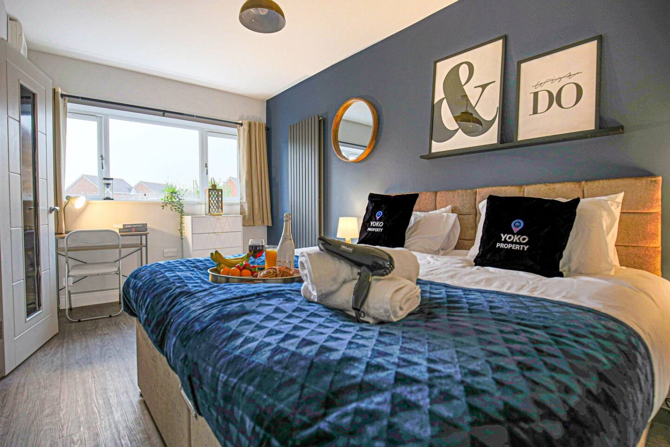 Redwald House • Driveway Parking • Sky TV • Work Desk • Fast Wifi • Garden in 23 Redwald Close - Property image 5 - VivreStays