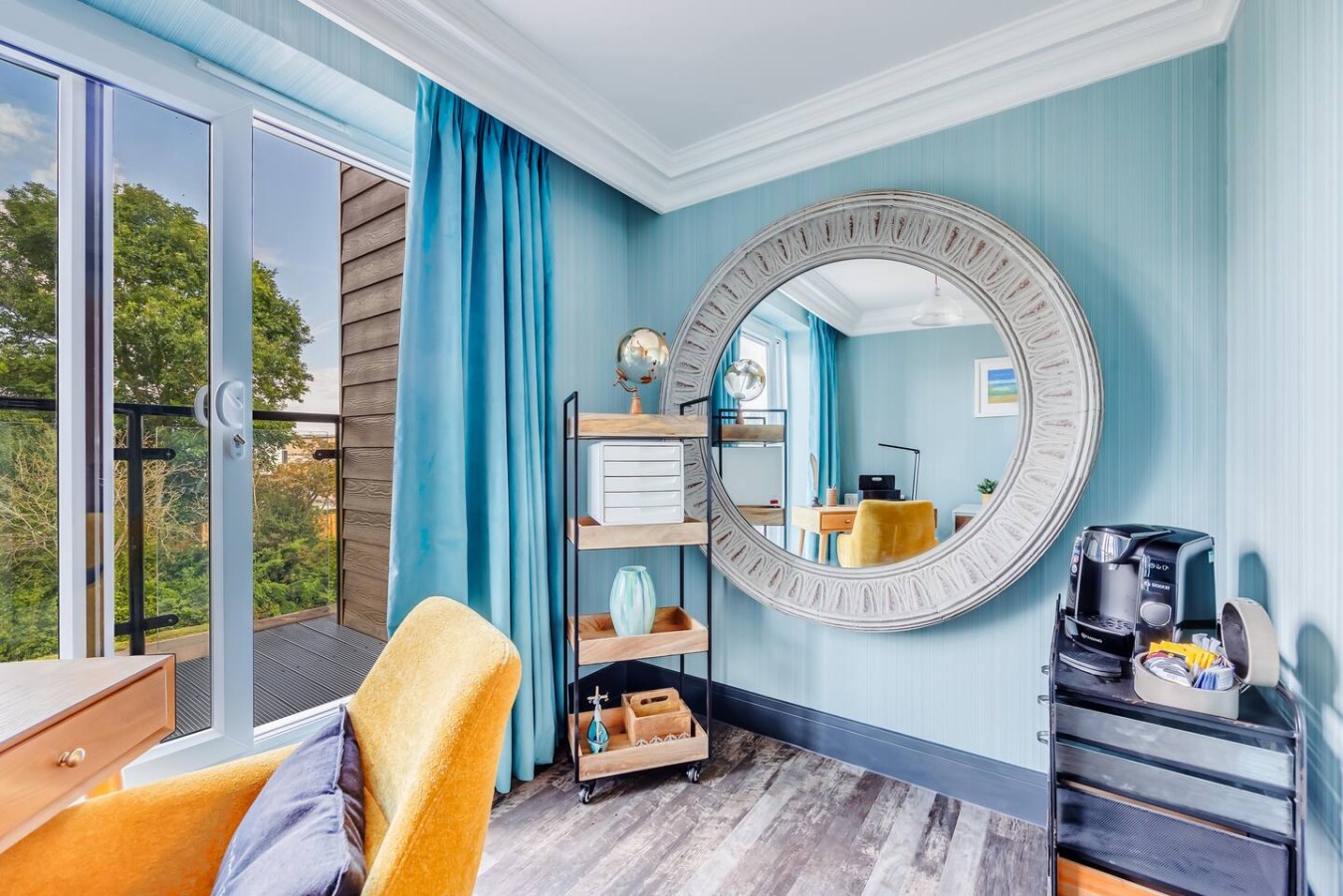 Stunning House • 30-Min to Silverstone • Office • Balcony • Private Parking • Self-Check-In in Osier Way - Property image 13 - VivreStays