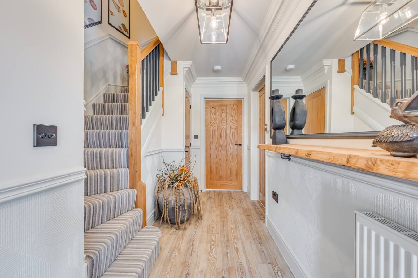 Stunning House • 30-Min to Silverstone • Office • Balcony • Private Parking • Self-Check-In in Osier Way - Property image 25 - VivreStays