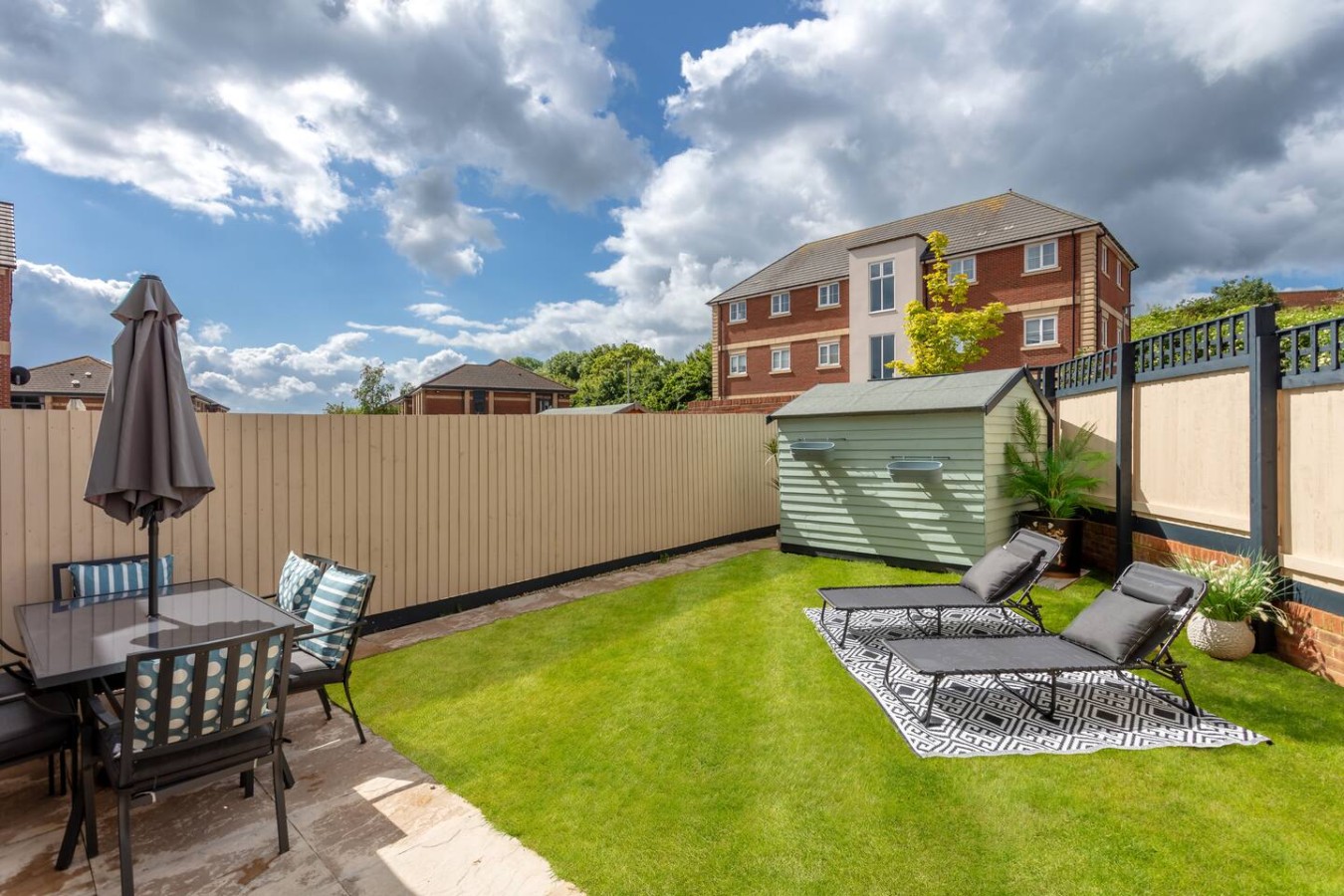 Stunning House • 30-Min to Silverstone • Office • Balcony • Private Parking • Self-Check-In in Osier Way - Property image 31 - VivreStays