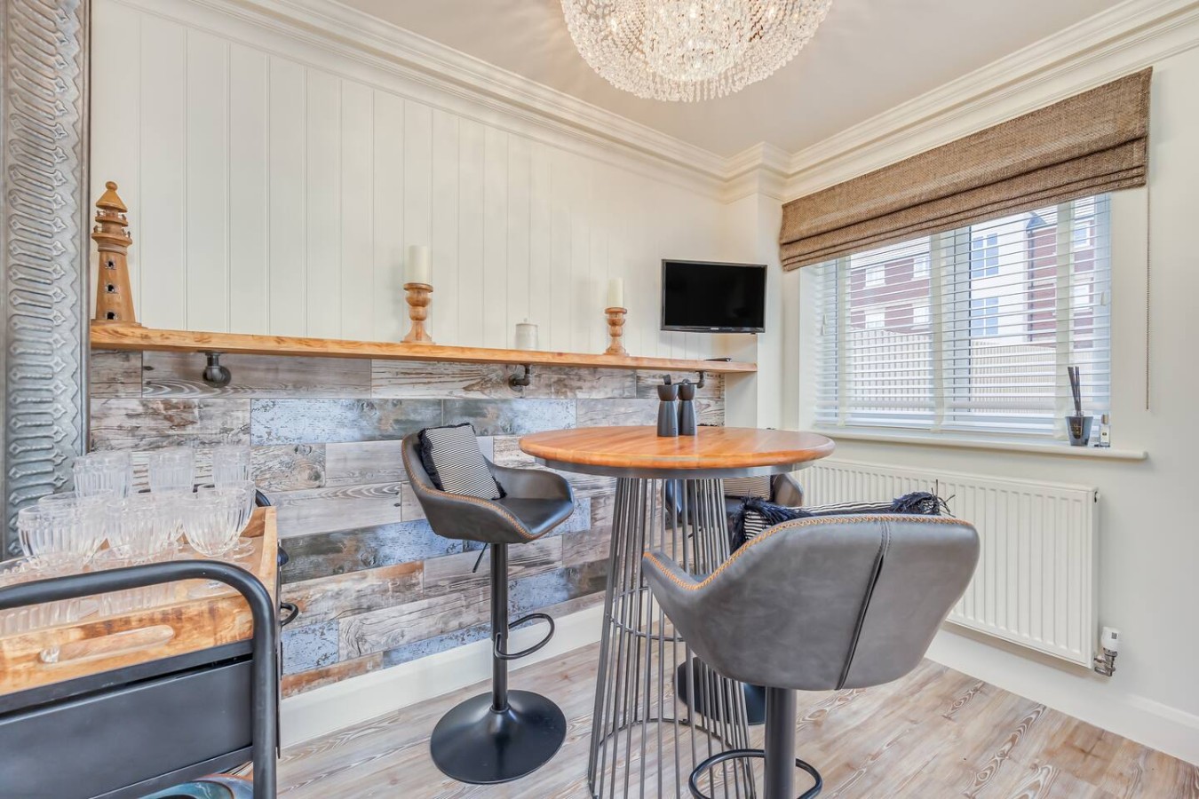 Stunning House • 30-Min to Silverstone • Office • Balcony • Private Parking • Self-Check-In in Osier Way - Property image 24 - VivreStays