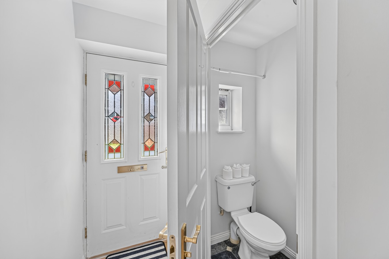 Nene House • Sleeps 5 • Free Parking • Super-Fast WiFi • Garden • Self-Check-In in 2 Nene Place - Property image 21 - VivreStays
