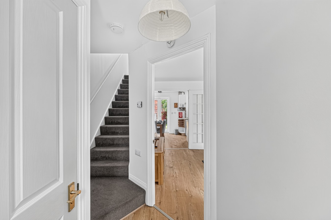Nene House • Sleeps 5 • Free Parking • Super-Fast WiFi • Garden • Self-Check-In in 2 Nene Place - Property image 20 - VivreStays