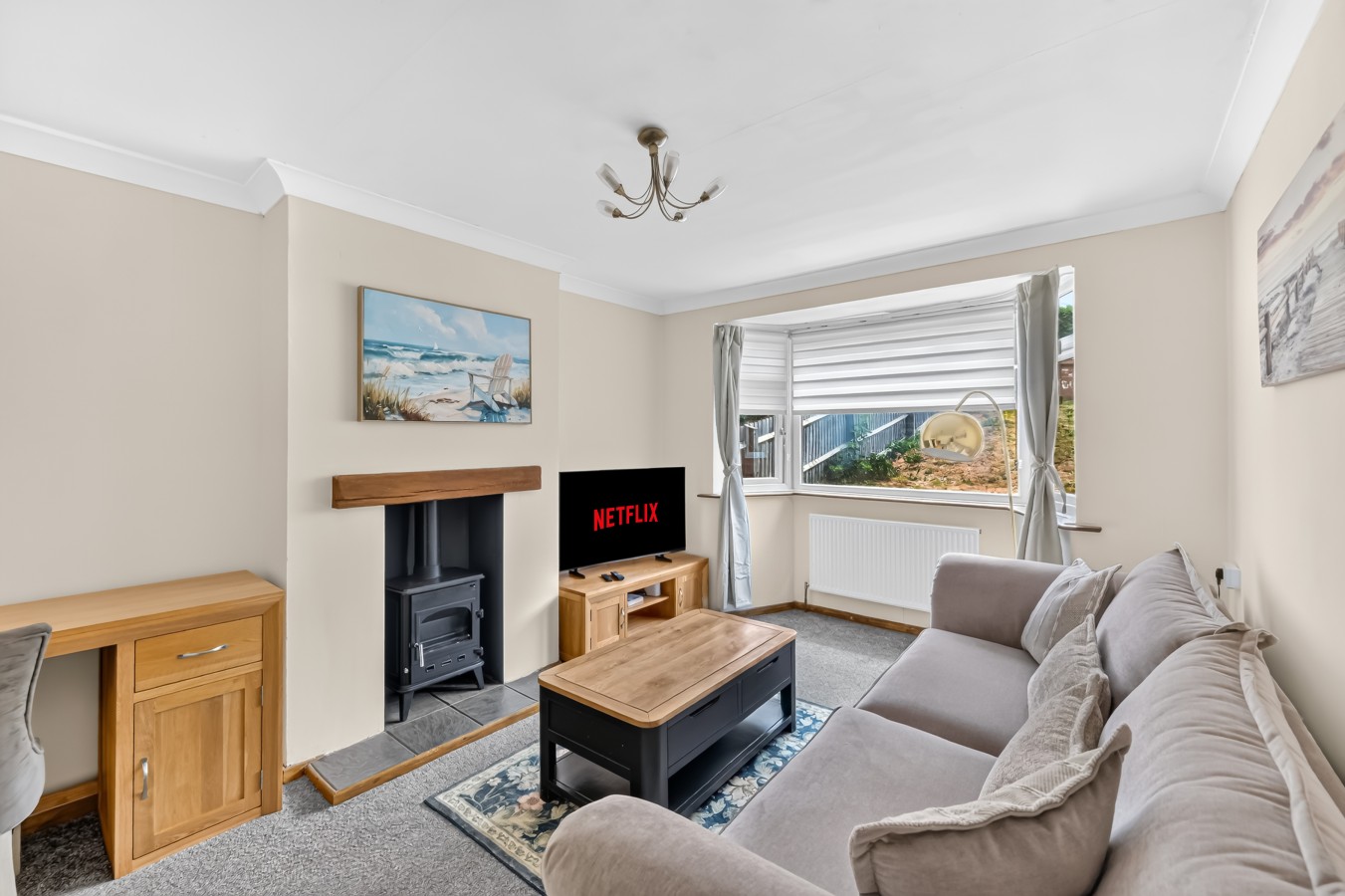 Central & Stylish House • Free Parking • Super-Fast Wifi • Smart TV • Garden • Self-Check-In in 160 Rothersthorpe Road - Property image 13 - VivreStays