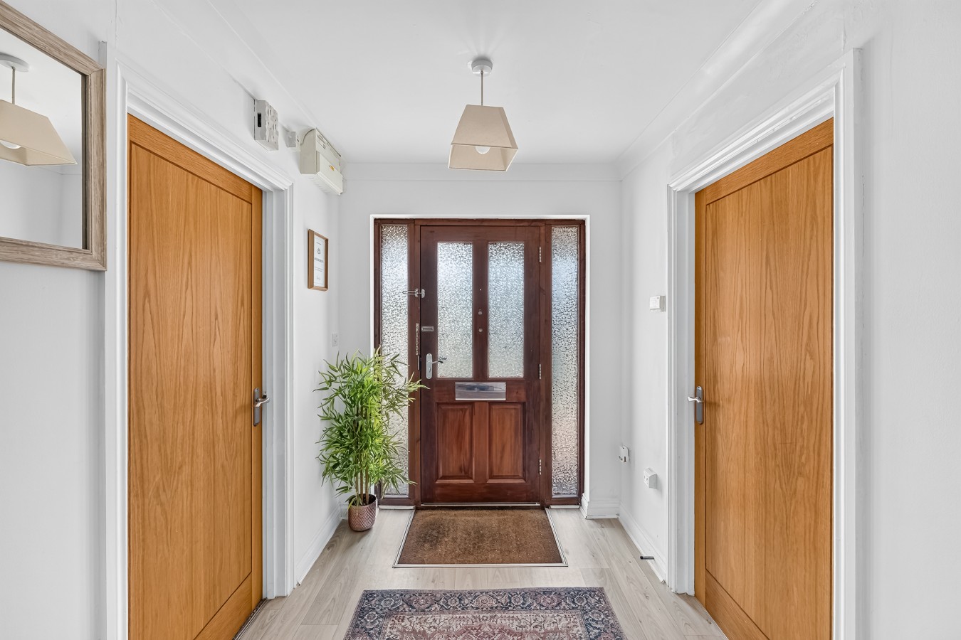 Detached 4BR House in Monkston Park • Driveway Parking • Work Desk • Super-Fast WiFi • Smart TVs • Self-Check-In in 9 Goldhawk - Property image 29 - VivreStays