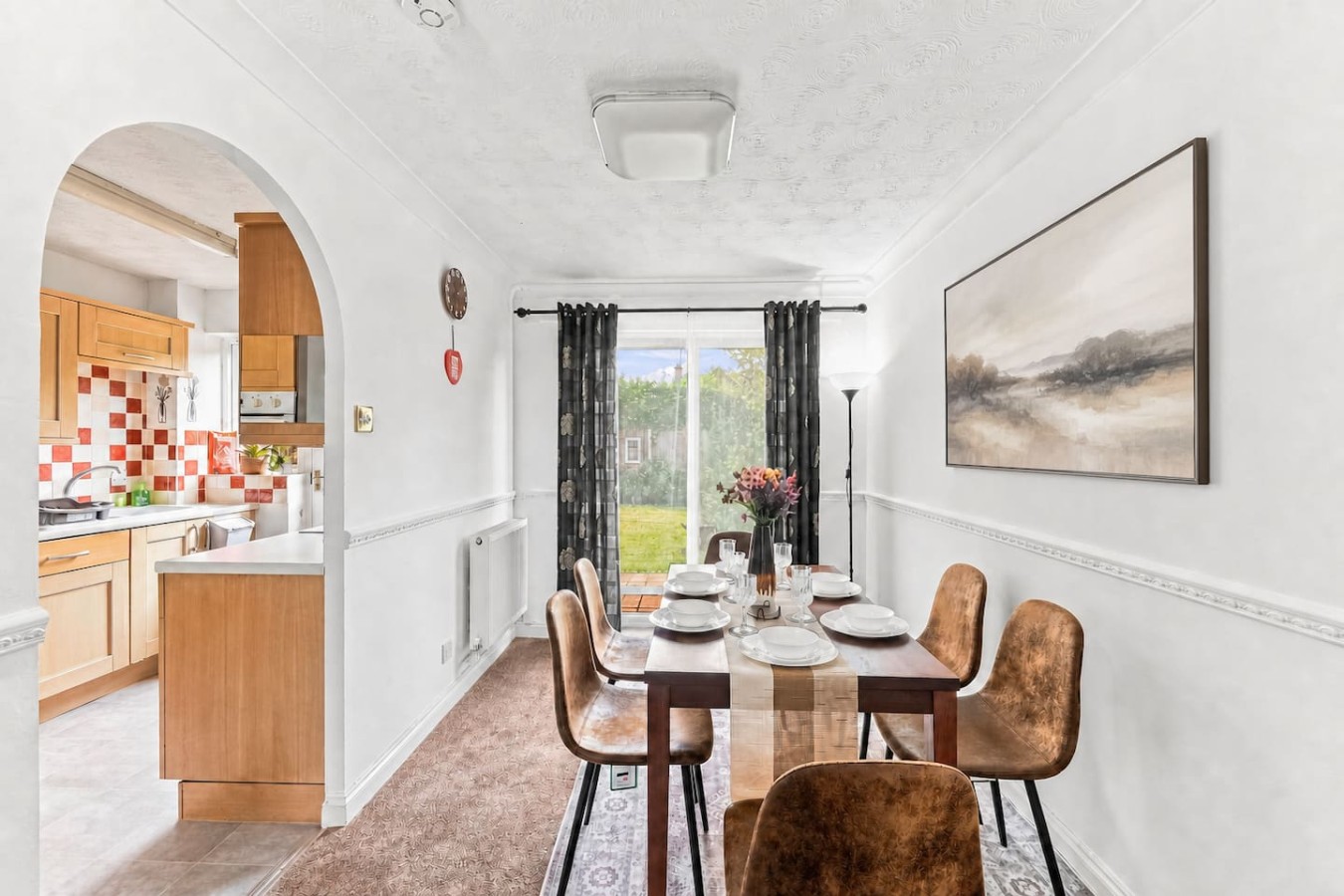 Wavendon House • Driveway Parking • Workspace • Smart TVs • Super-Fast Wifi • Self-Check In in 12 Burano Grove - Property image 14 - VivreStays