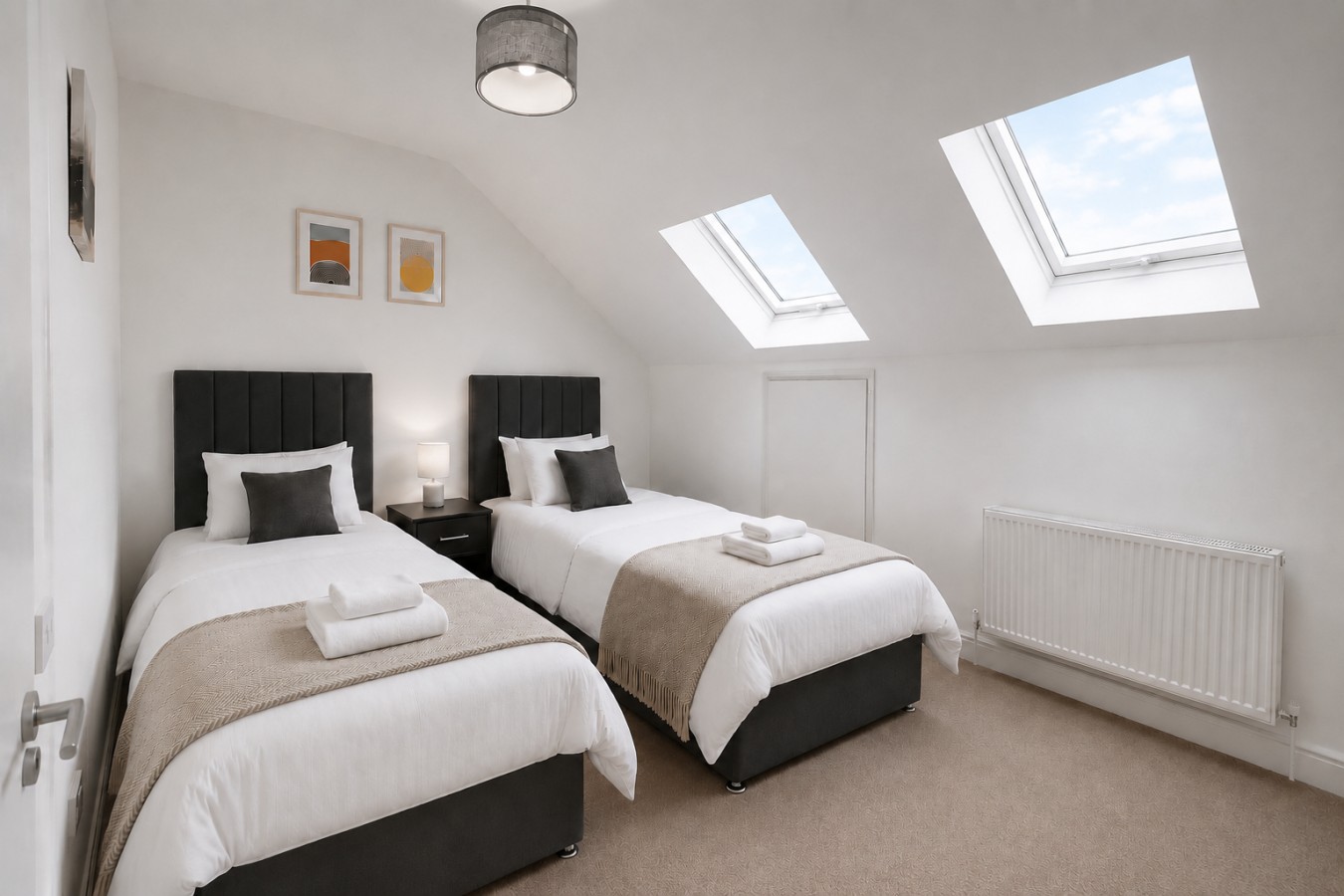 The Riverside • 4 BR 4 Bath • New Build House • Sleeps 7 • Driveway Parking in High Street - Property image 12 - VivreStays