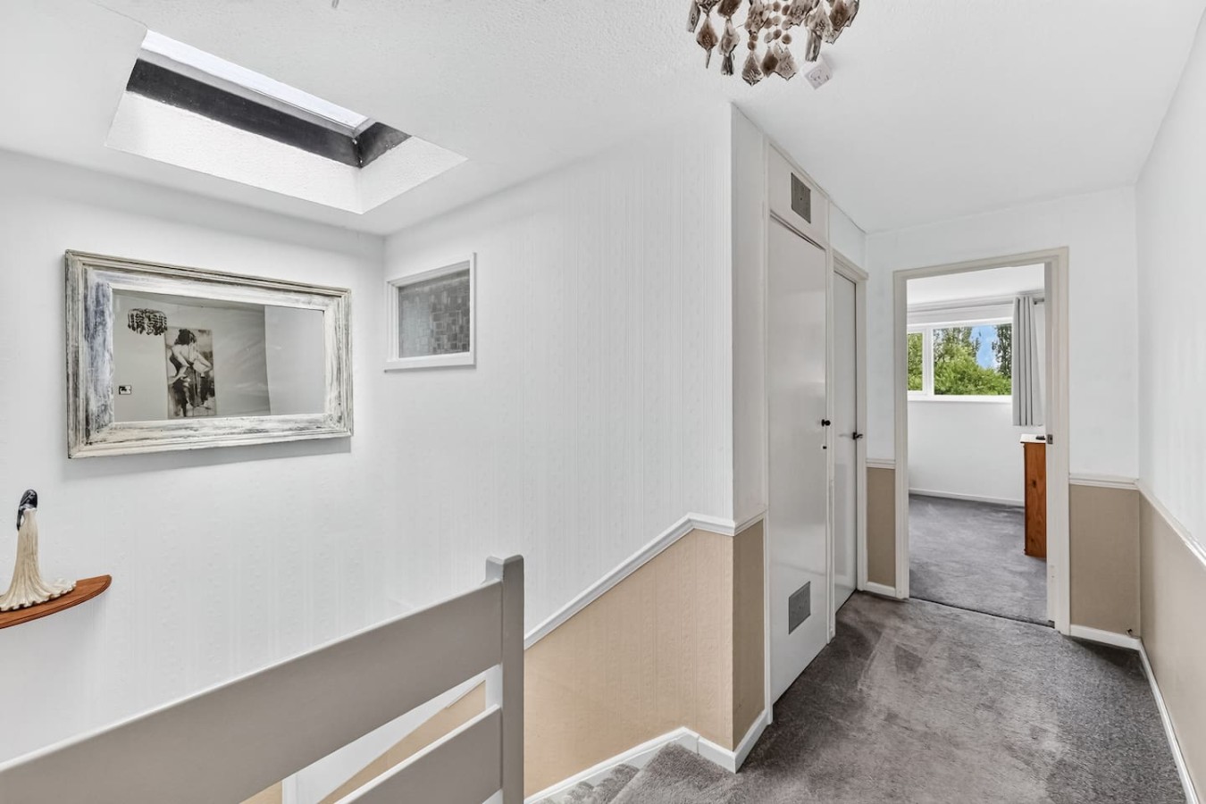 Waterside House • Close to City Centre • Sleeps 6 • Driveway Parking • Smart TVs in Bedrooms • Fast Wifi • Work Desk • Self-Check-In in 99 Waterside - Property image 13 - VivreStays