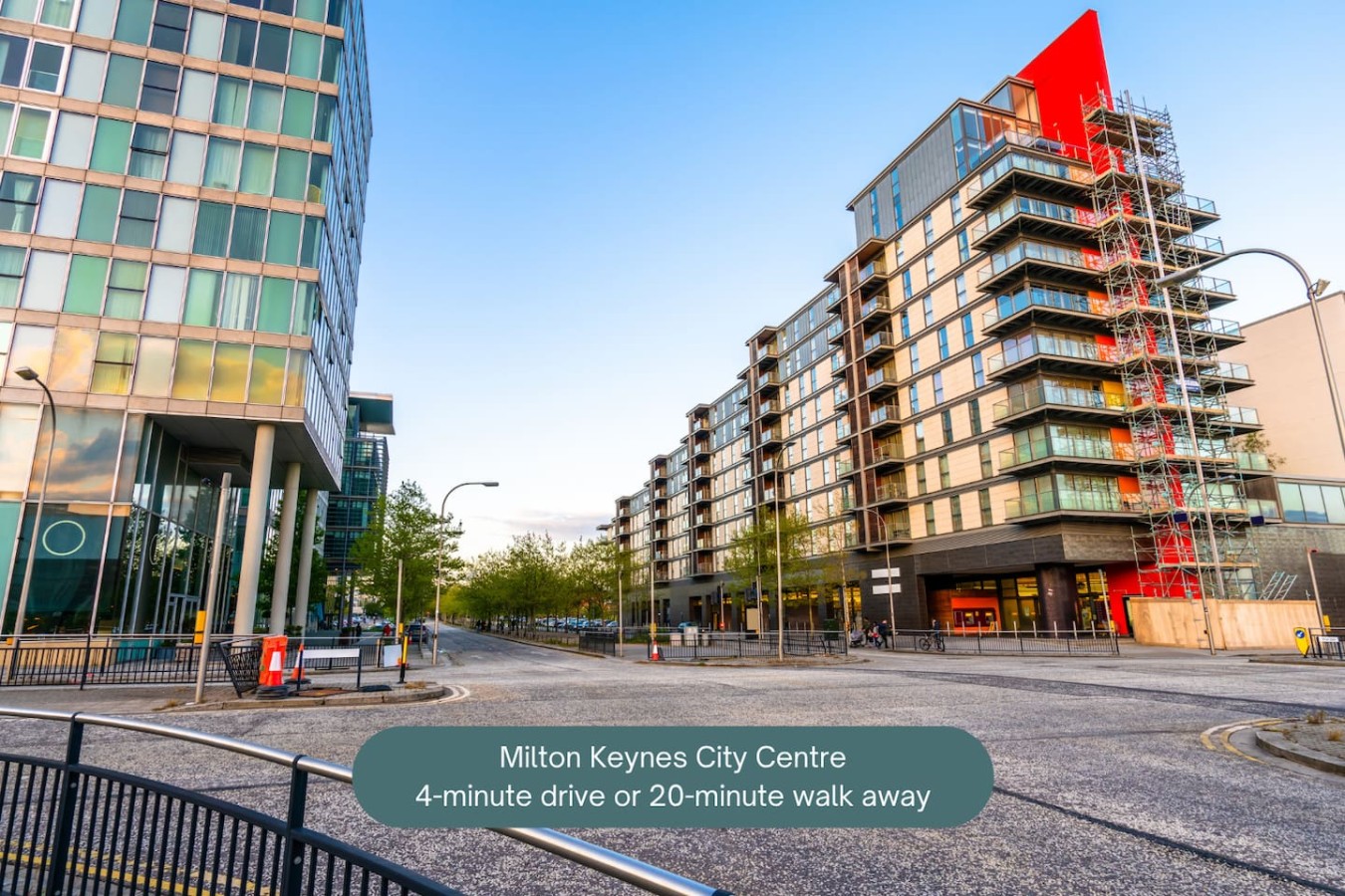 Waterside House • Close to City Centre • Sleeps 6 • Driveway Parking • Smart TVs in Bedrooms • Fast Wifi • Work Desk • Self-Check-In in 99 Waterside - Property image 42 - VivreStays