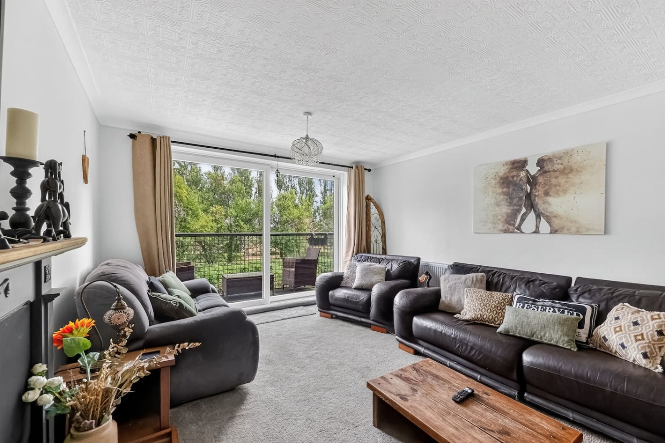 Waterside House • Close to City Centre • Sleeps 6 • Driveway Parking • Smart TVs in Bedrooms • Fast Wifi • Work Desk • Self-Check-In in 99 Waterside - Property image 18 - VivreStays