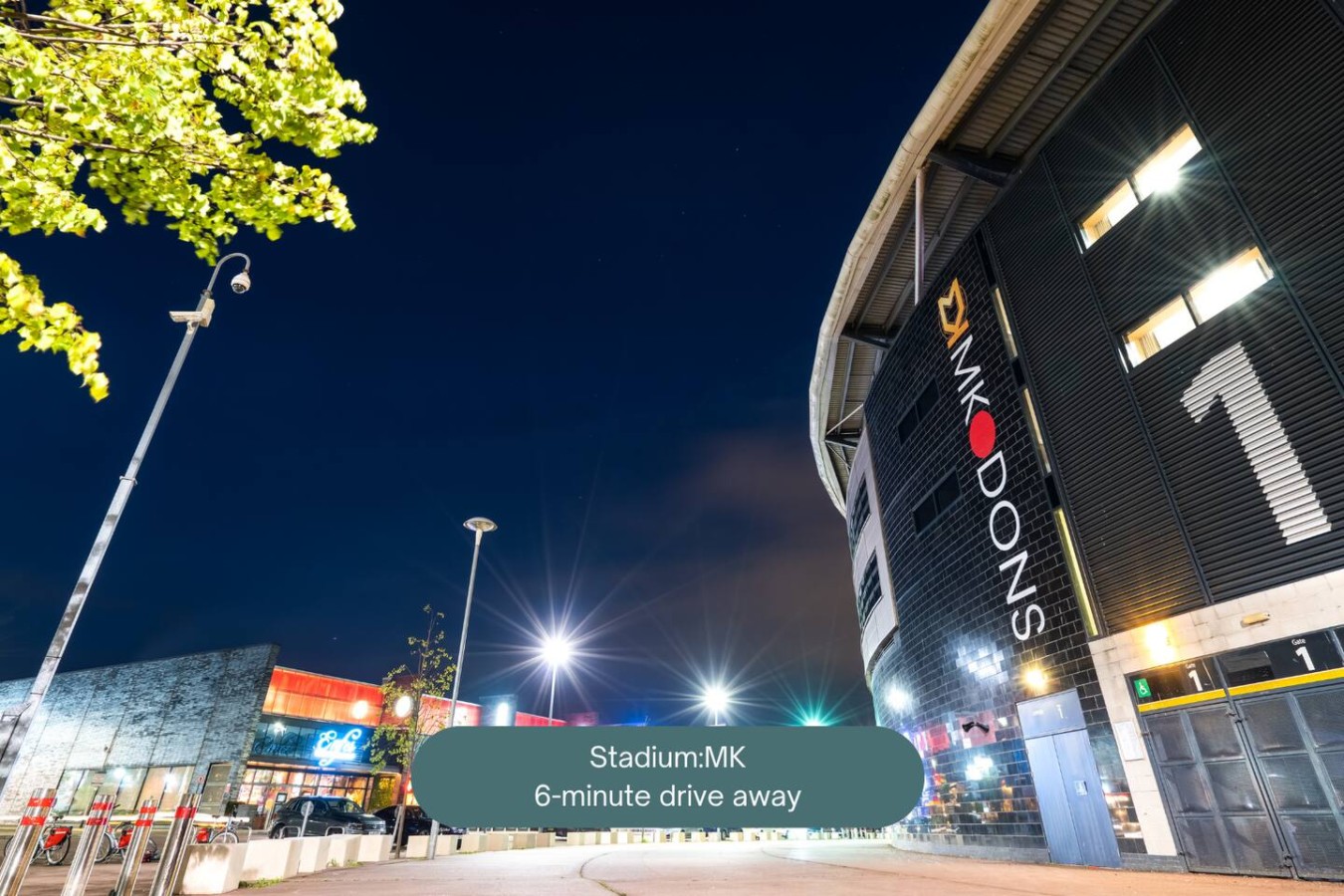 Waterside House • Close to City Centre • Sleeps 6 • Driveway Parking • Smart TVs in Bedrooms • Fast Wifi • Work Desk • Self-Check-In in 99 Waterside - Property image 49 - VivreStays