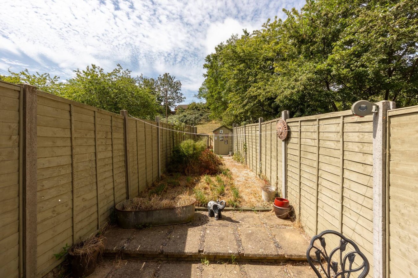 Waterside House • Close to City Centre • Sleeps 6 • Driveway Parking • Smart TVs in Bedrooms • Fast Wifi • Work Desk • Self-Check-In in 99 Waterside - Property image 30 - VivreStays