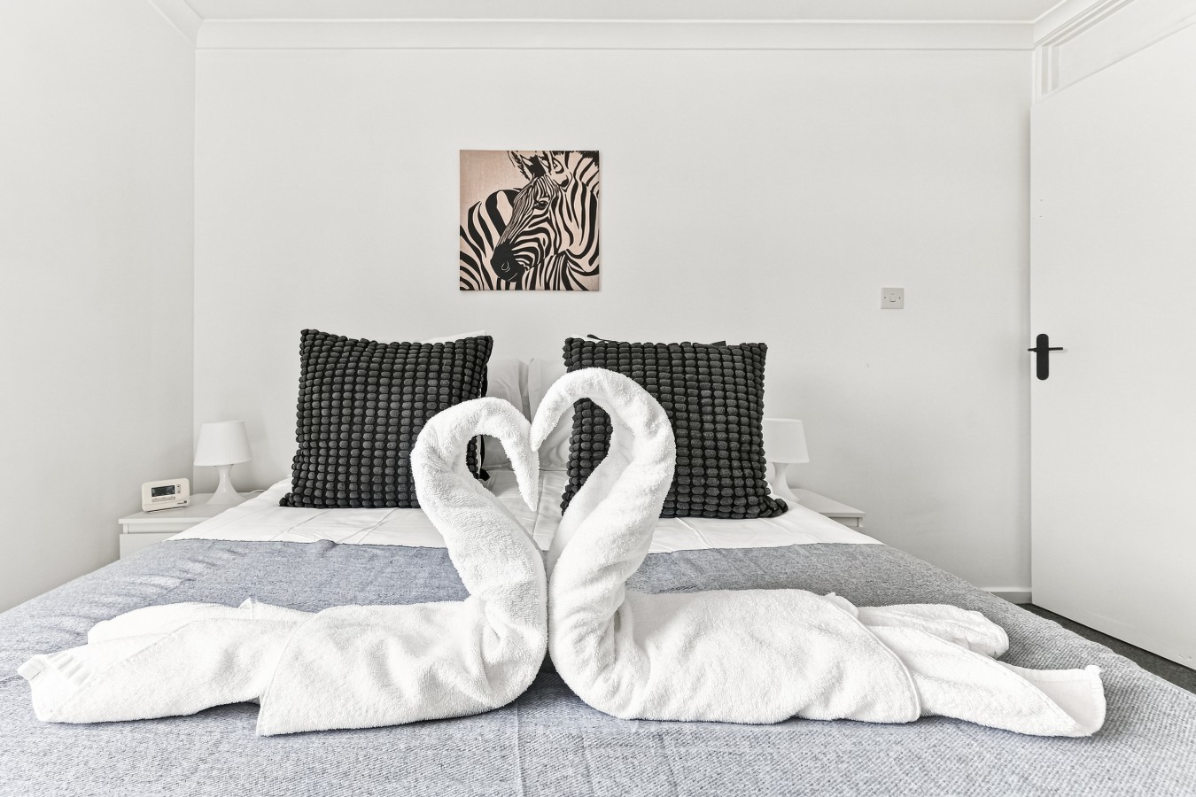 Arbour House • Sleeps 5 • Free Parking • Spacious Garden • Fast Wifi • Smart TV • Self-Check-In in 2 Arbour View Court - Property image 9 - VivreStays