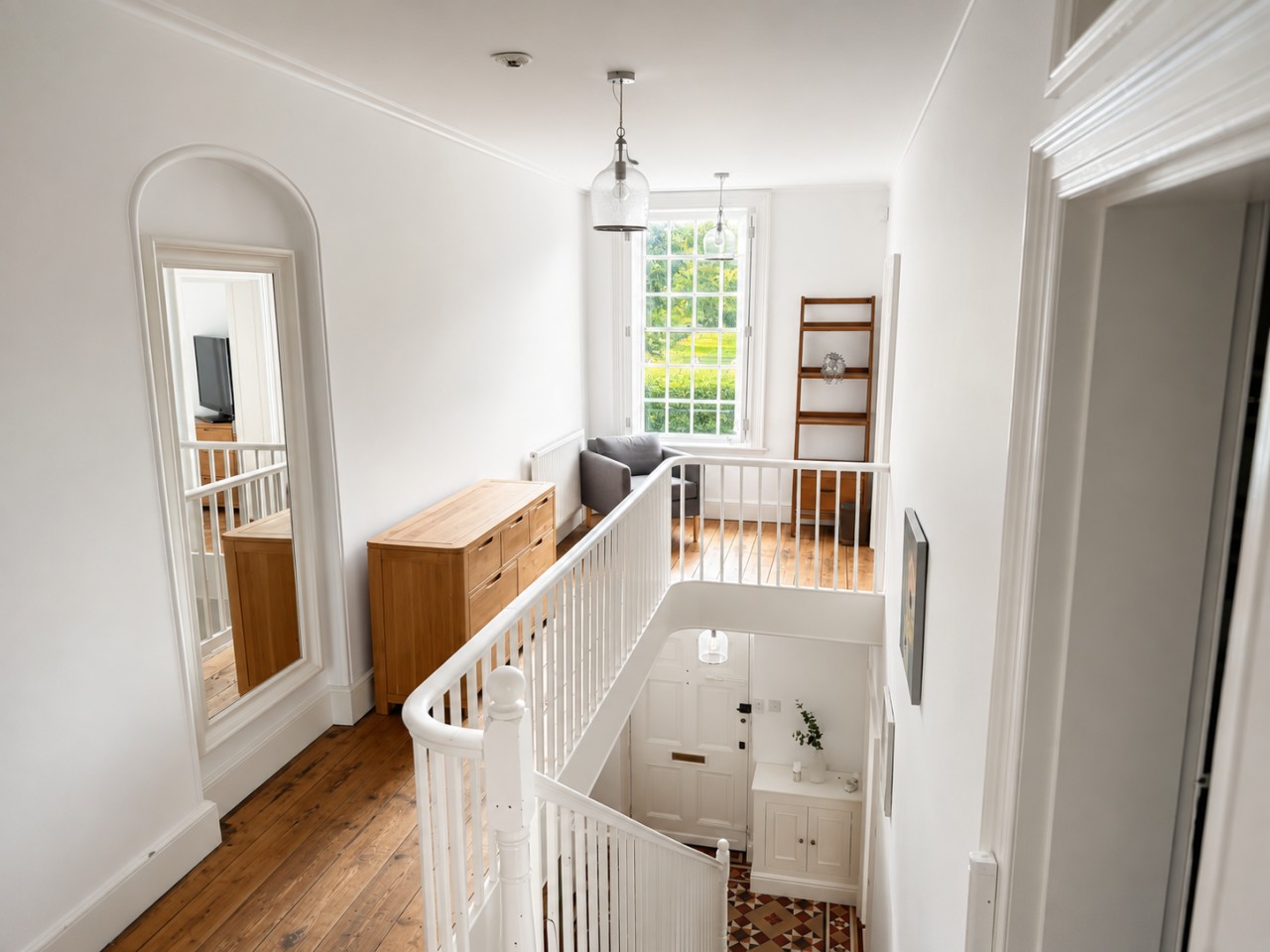 The Mill | Grade II House | Wi-Fi | Gated Parking in Wolverton Mill, Wolverton, Milton Keynes, UK - Property image 18 - VivreStays