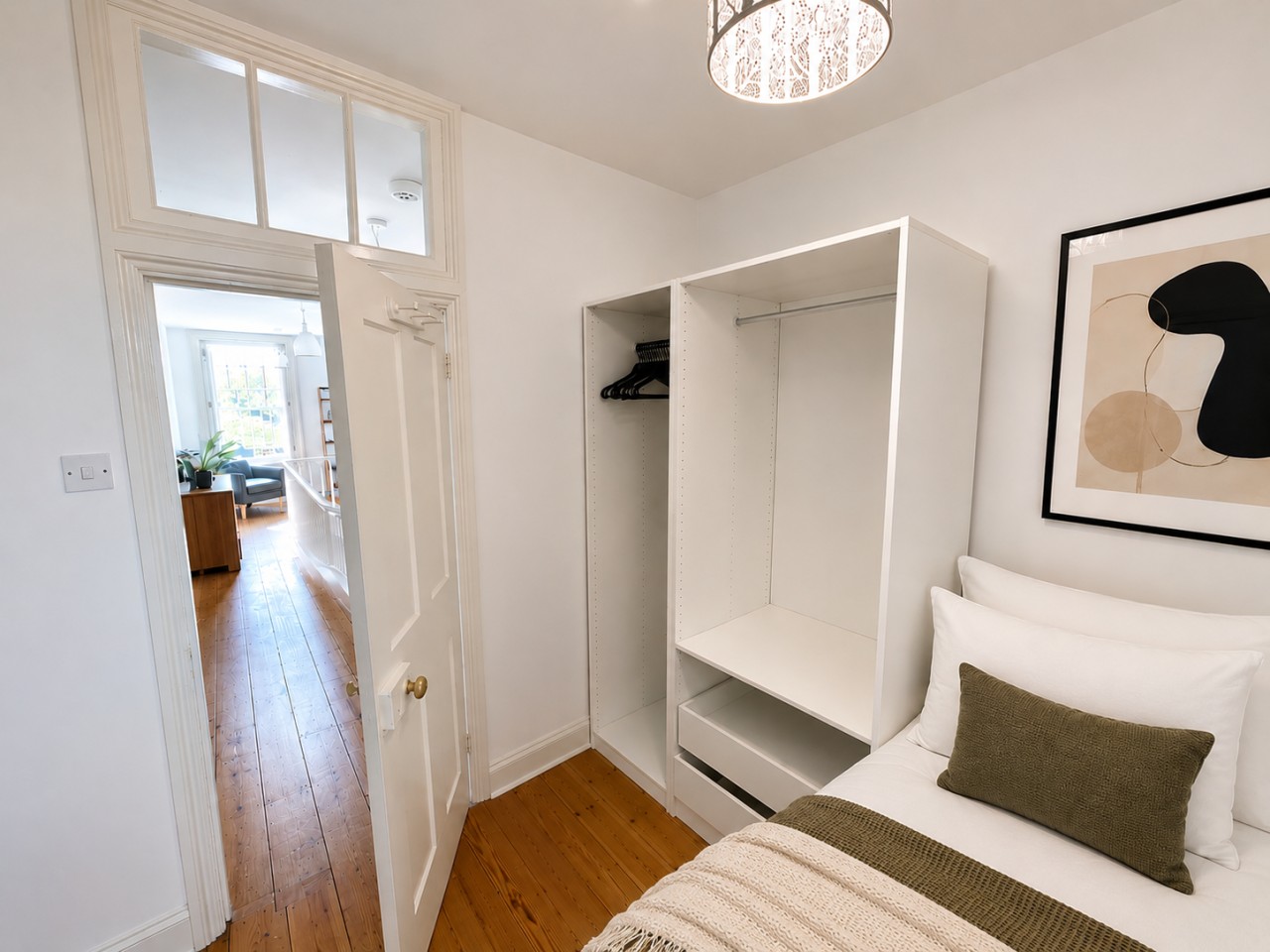 The Mill | Grade II House | Wi-Fi | Gated Parking in Wolverton Mill, Wolverton, Milton Keynes, UK - Property image 17 - VivreStays