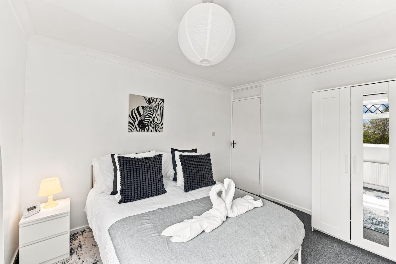 Arbour View Houses • 6 Bedrooms • Sleeps 10 • FreeParking • Fast WiFi • Smart TVs • Self-Check-In in 2 Arbour View Court - Property image 36 - VivreStays