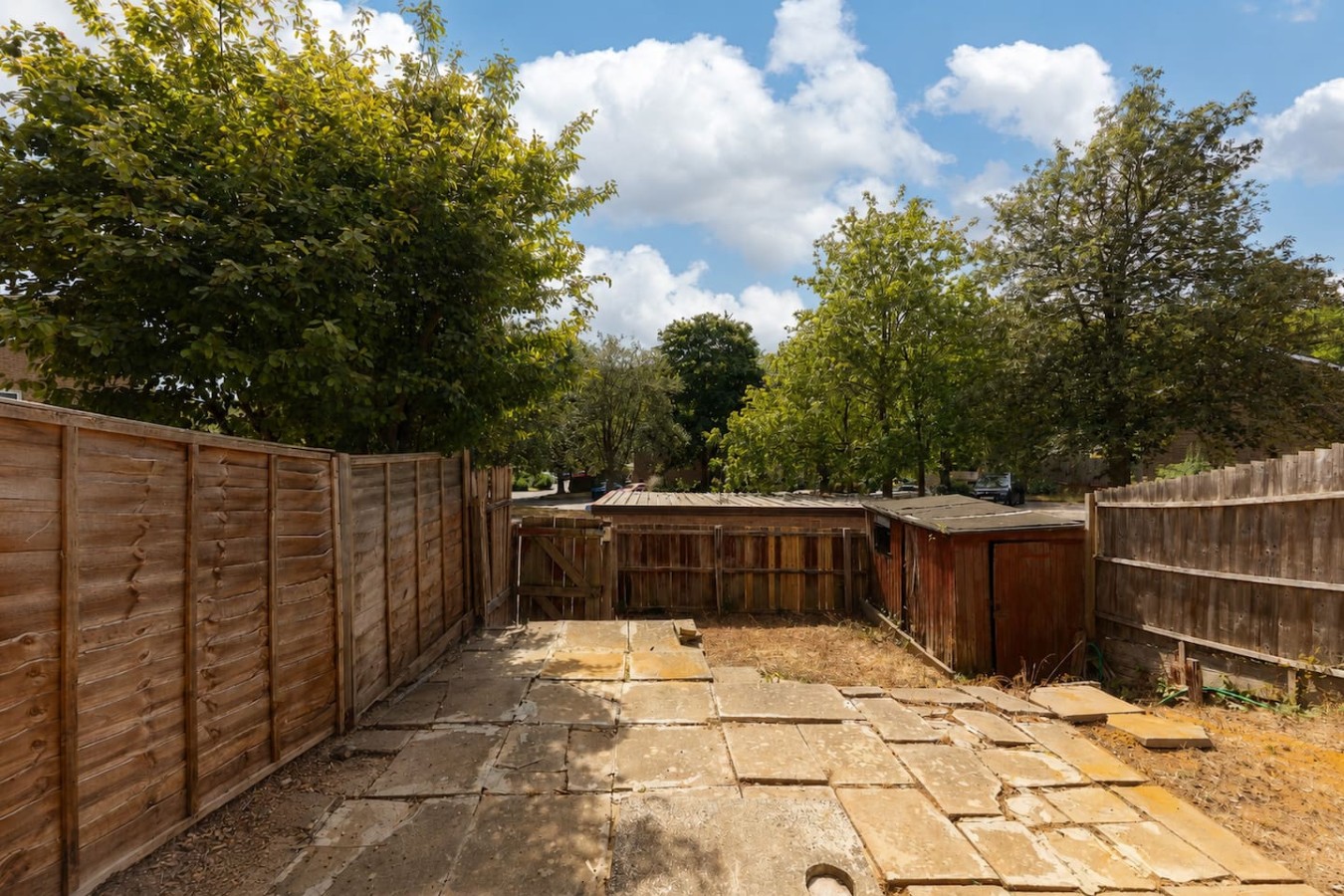 Arbour View Houses • 6 Bedrooms • Sleeps 10 • FreeParking • Fast WiFi • Smart TVs • Self-Check-In in 2 Arbour View Court - Property image 40 - VivreStays