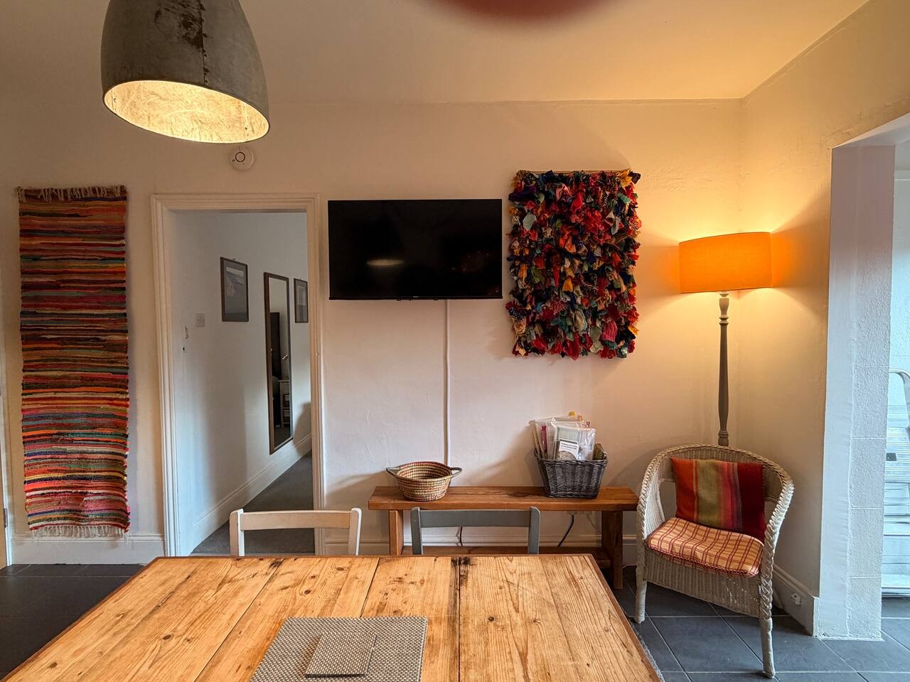 The Robins by Yoko Property in 66 Peachfield Road - Property image 4 - VivreStays