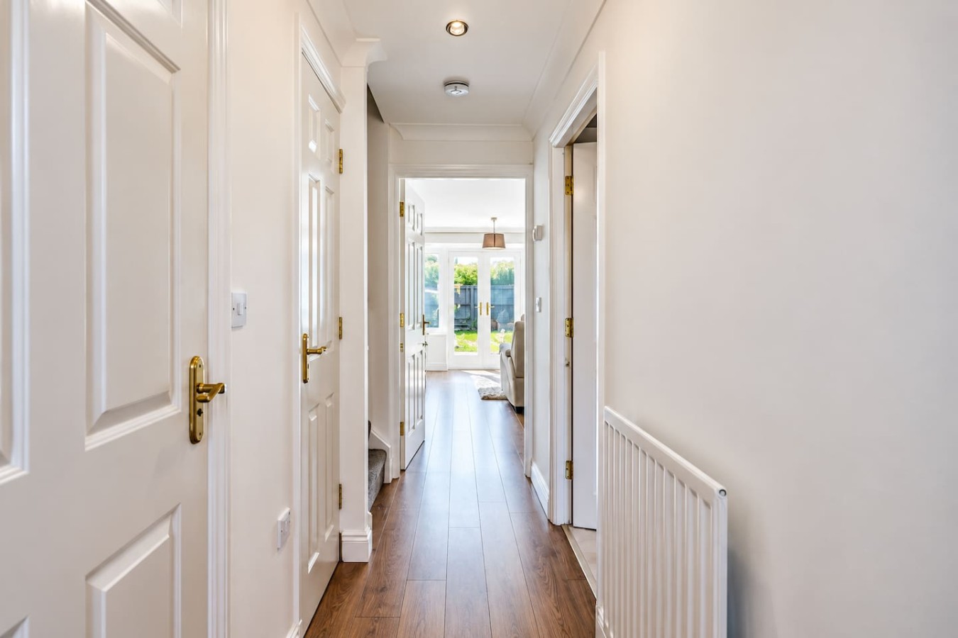 Oriel House • Sleeps 6 • Free Parking • Work Desk • Fast WIFI • Self-Check-In in 67 Oriel Close - Property image 15 - VivreStays