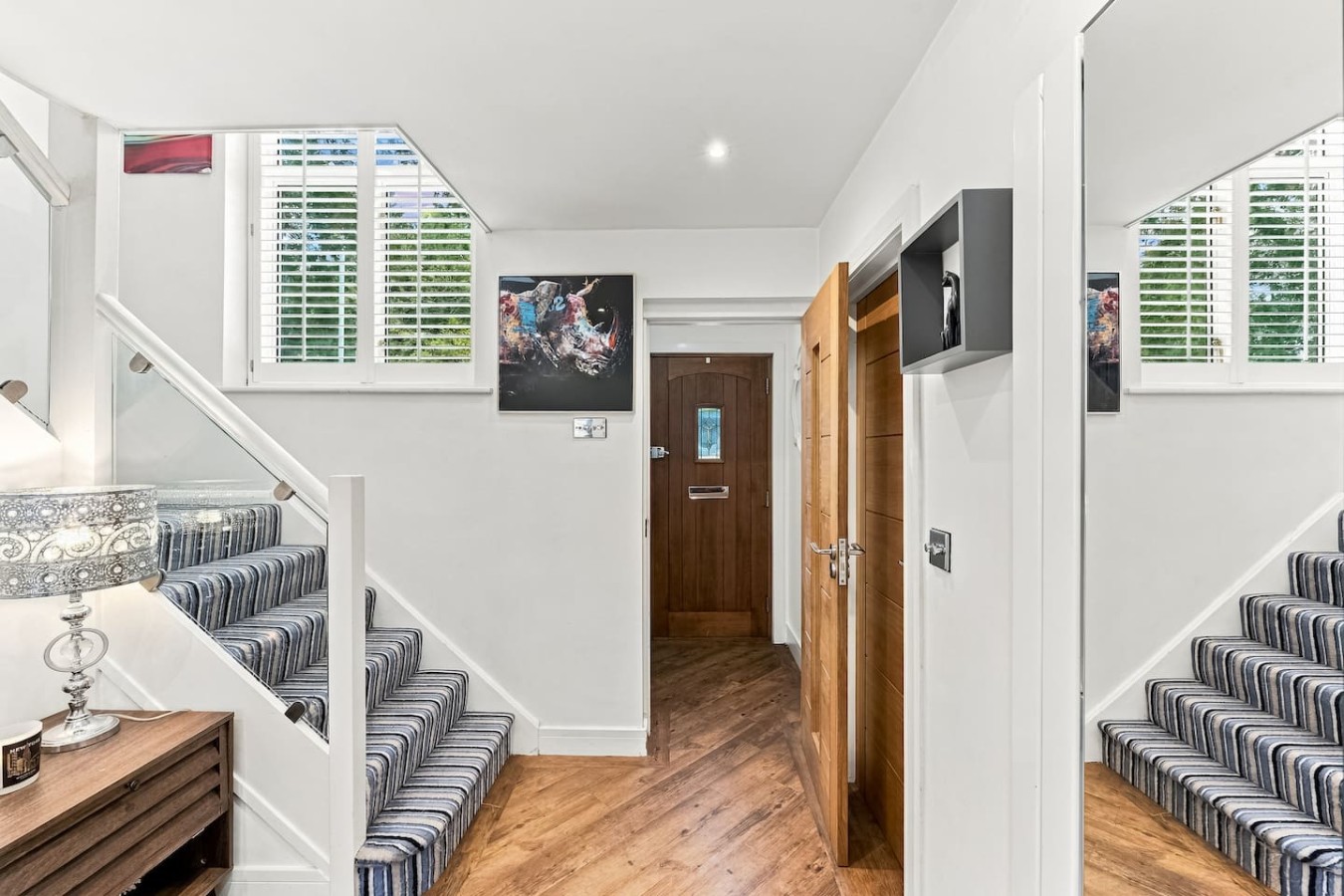 Ashcombe House • Sleeps 9 • Pool Table • Office / Snug Room • Sky TV • Xbox • Driveway Parking in Broadview Gardens - Property image 42 - VivreStays